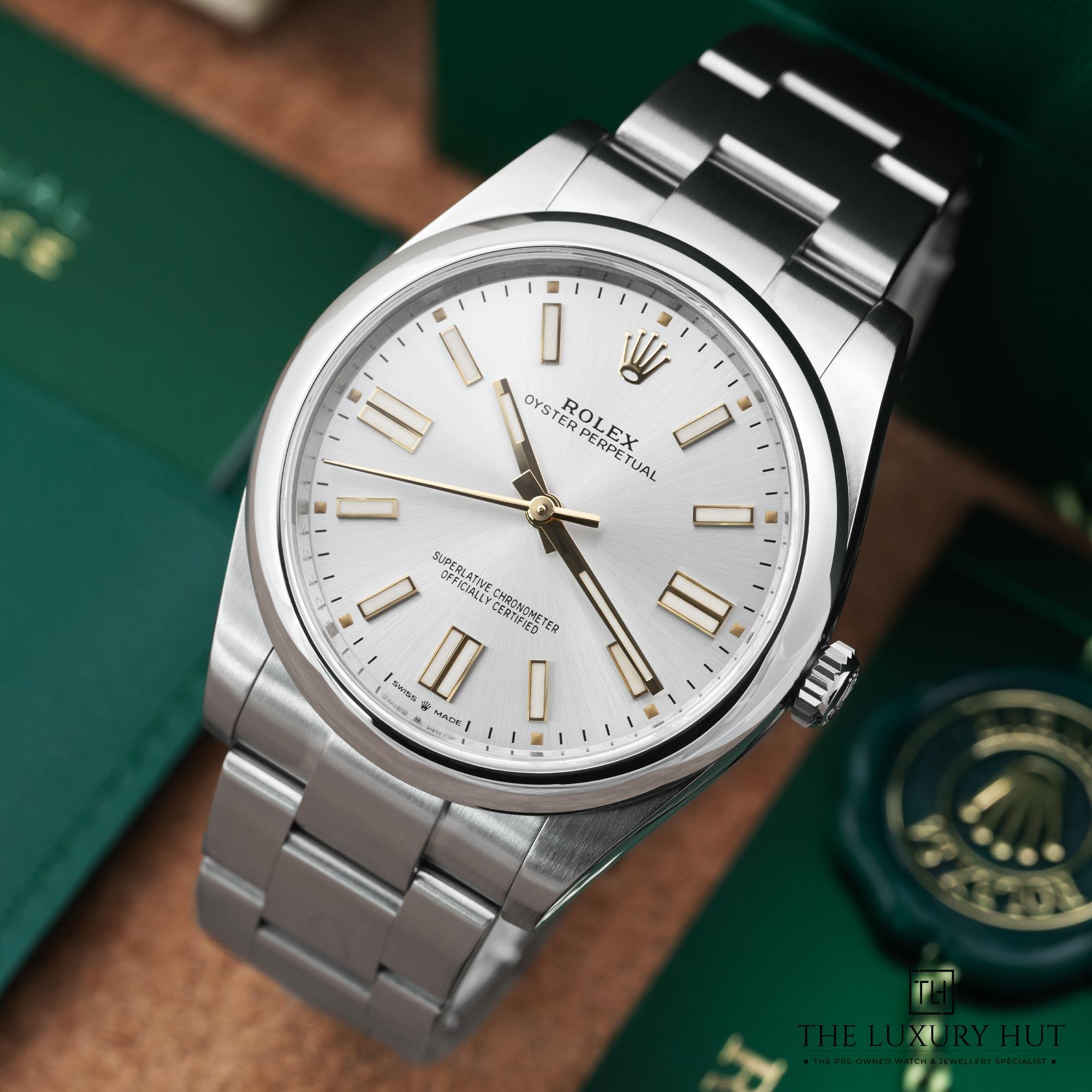 2025/01/Rolex_Oyster_Perpetual__Steel_Silver_Dial_51429-b.jpg