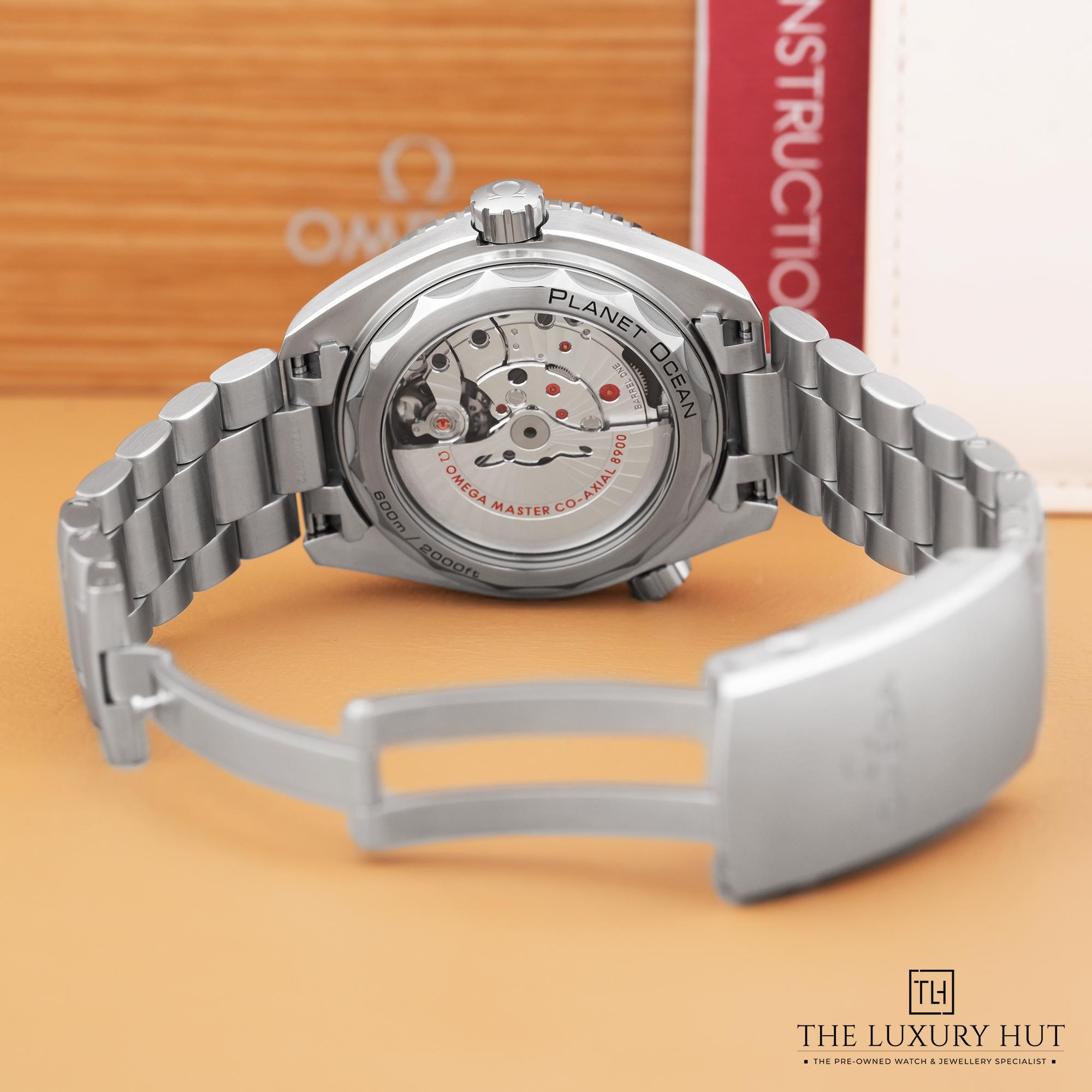 2025/02/Omega_Seamaster_Planet_Ocean_600M_Co-Axial_51462-c.jpg