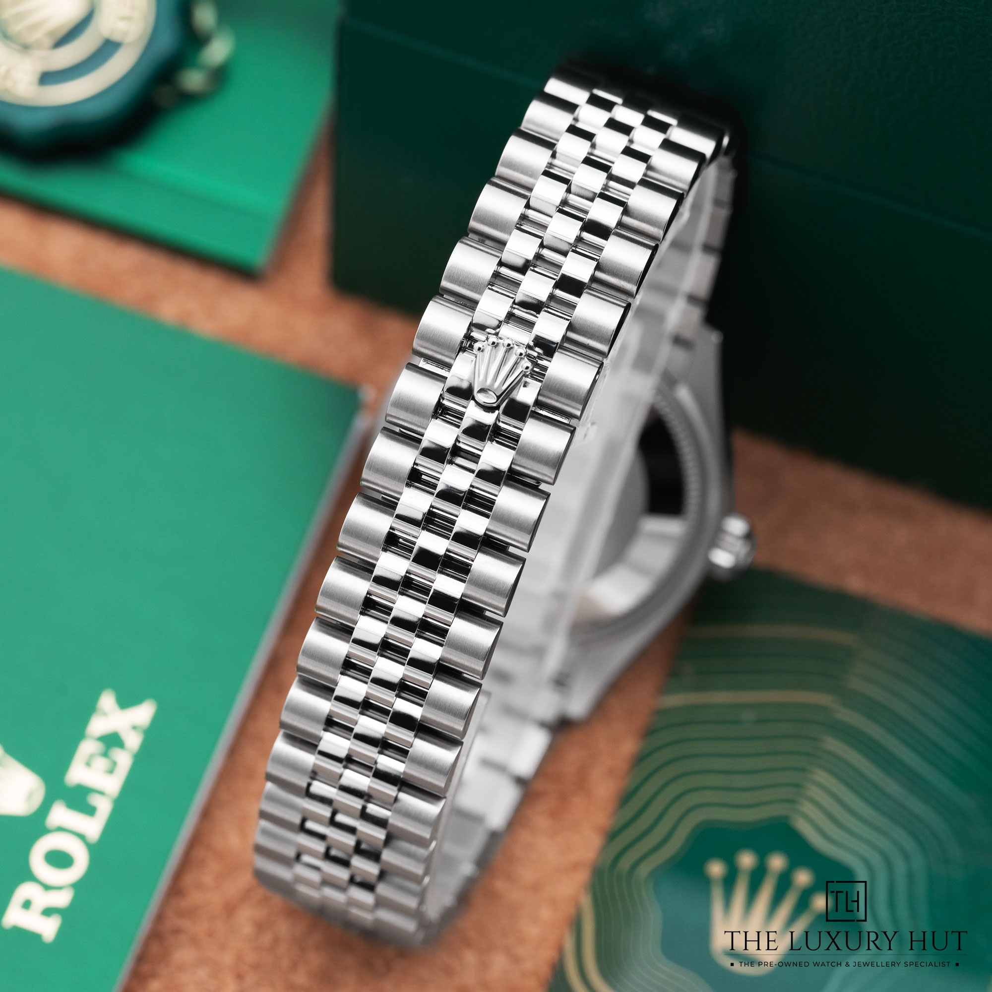 2025/02/Rolex_Datejust_31mm_Pink_Roman_51527-d.jpg