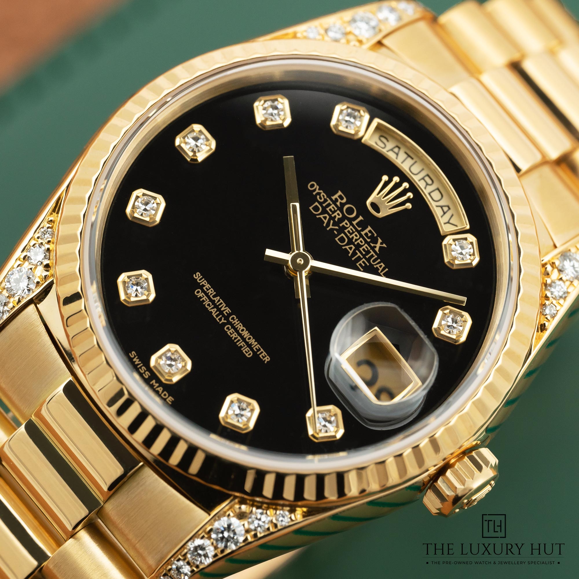 2025/02/Rolex_Day-Date_Gold_Black_Diamond_LB443-e.jpg