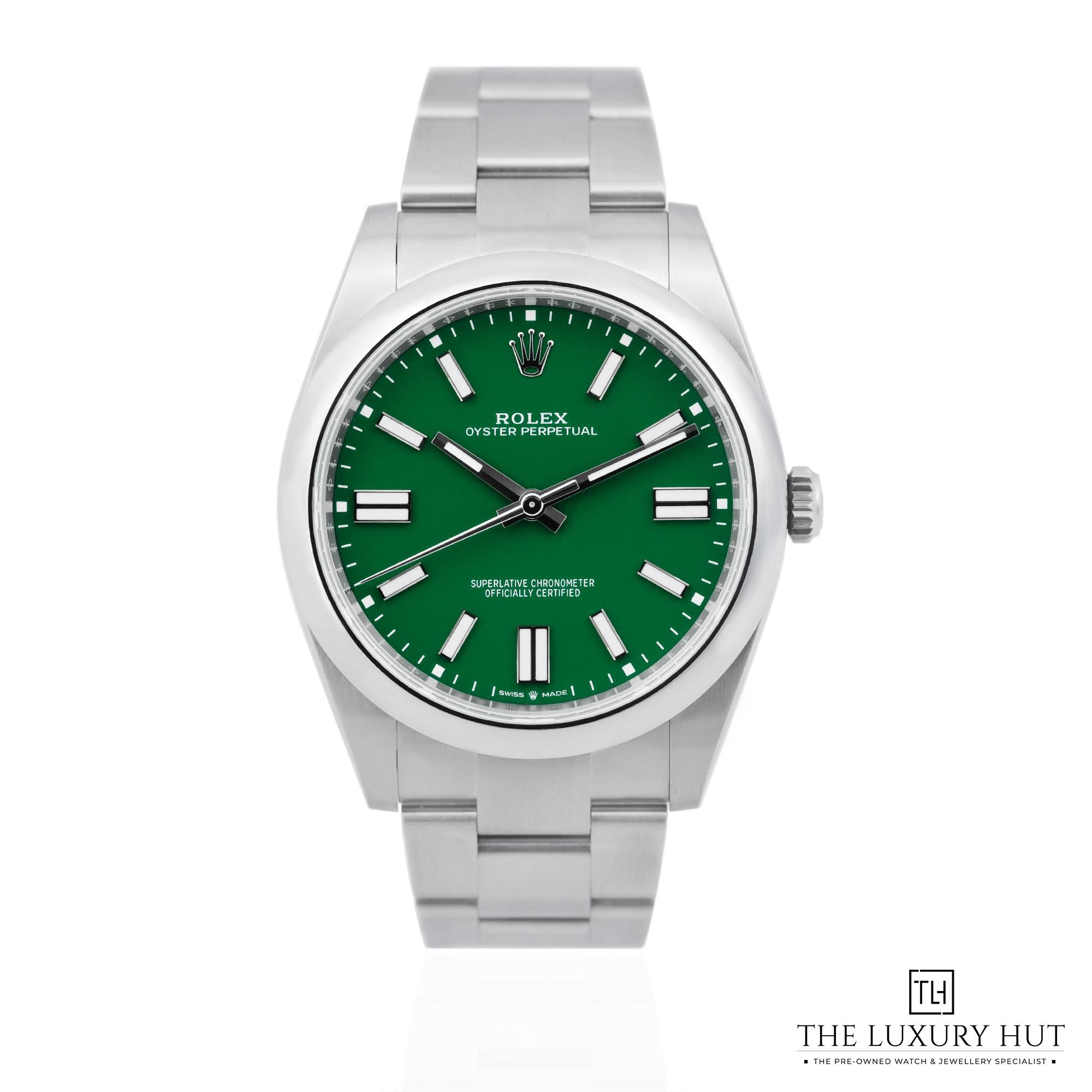 2025/02/Rolex_Oyster_Perpetual_41mm_Green_Dial_51499-a.jpg