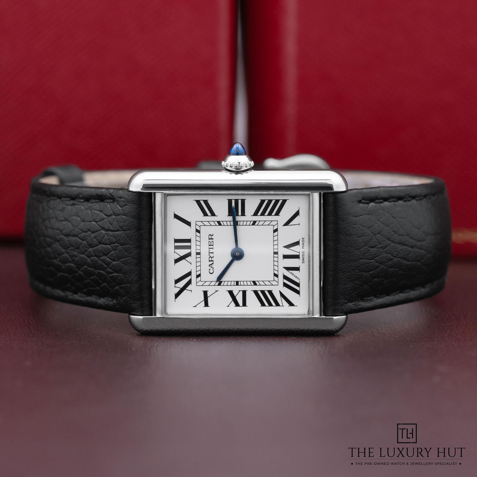 2025/03/Cartier_Tank_Must_Large_Silver_Dial_51526b.jpg