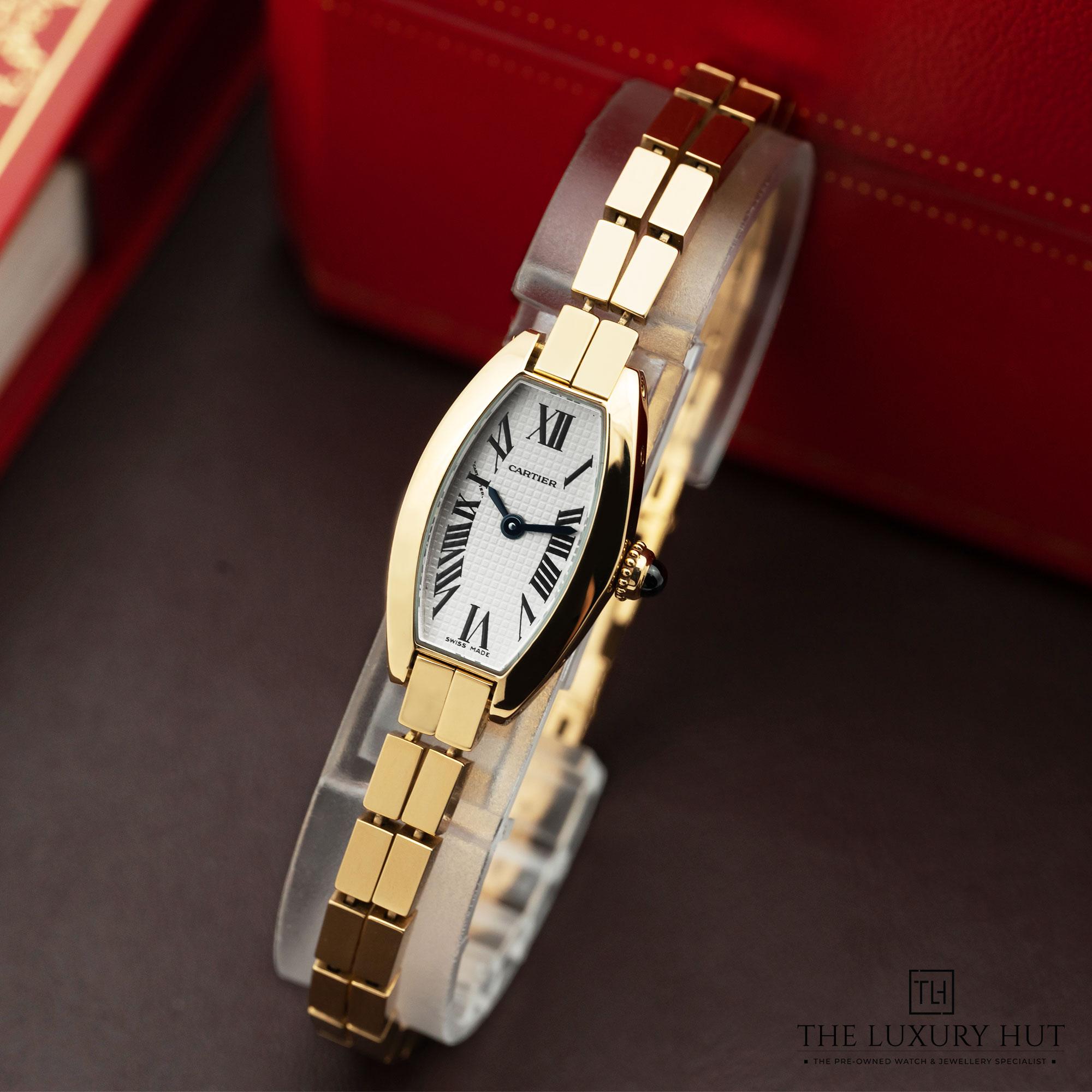 2025/03/Cartier_Tonneau_Lanieres_Gold_LB532-b.jpg