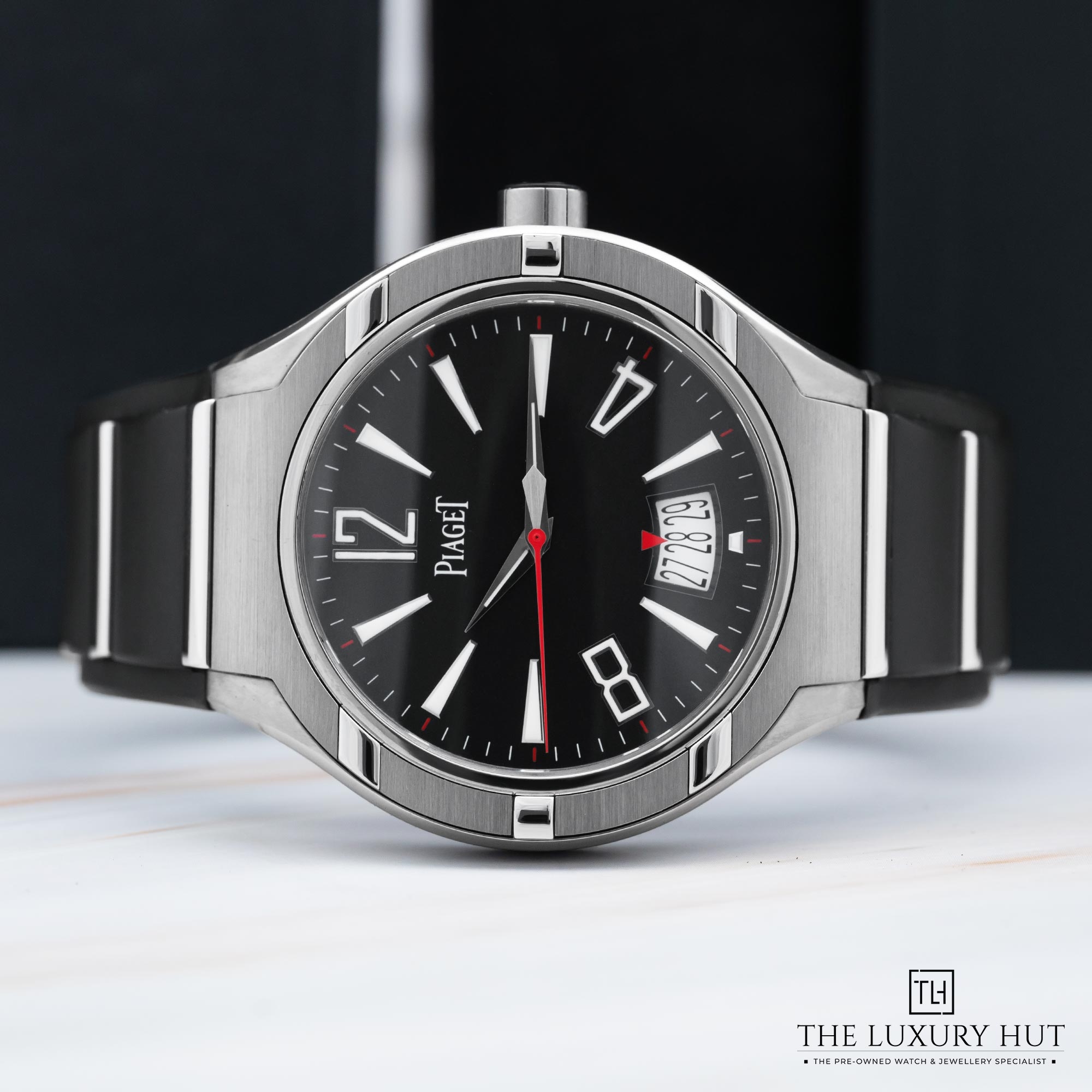 2025/03/Piaget_Polo_Fortyfive_Titanium_Black_LB480-b.jpg