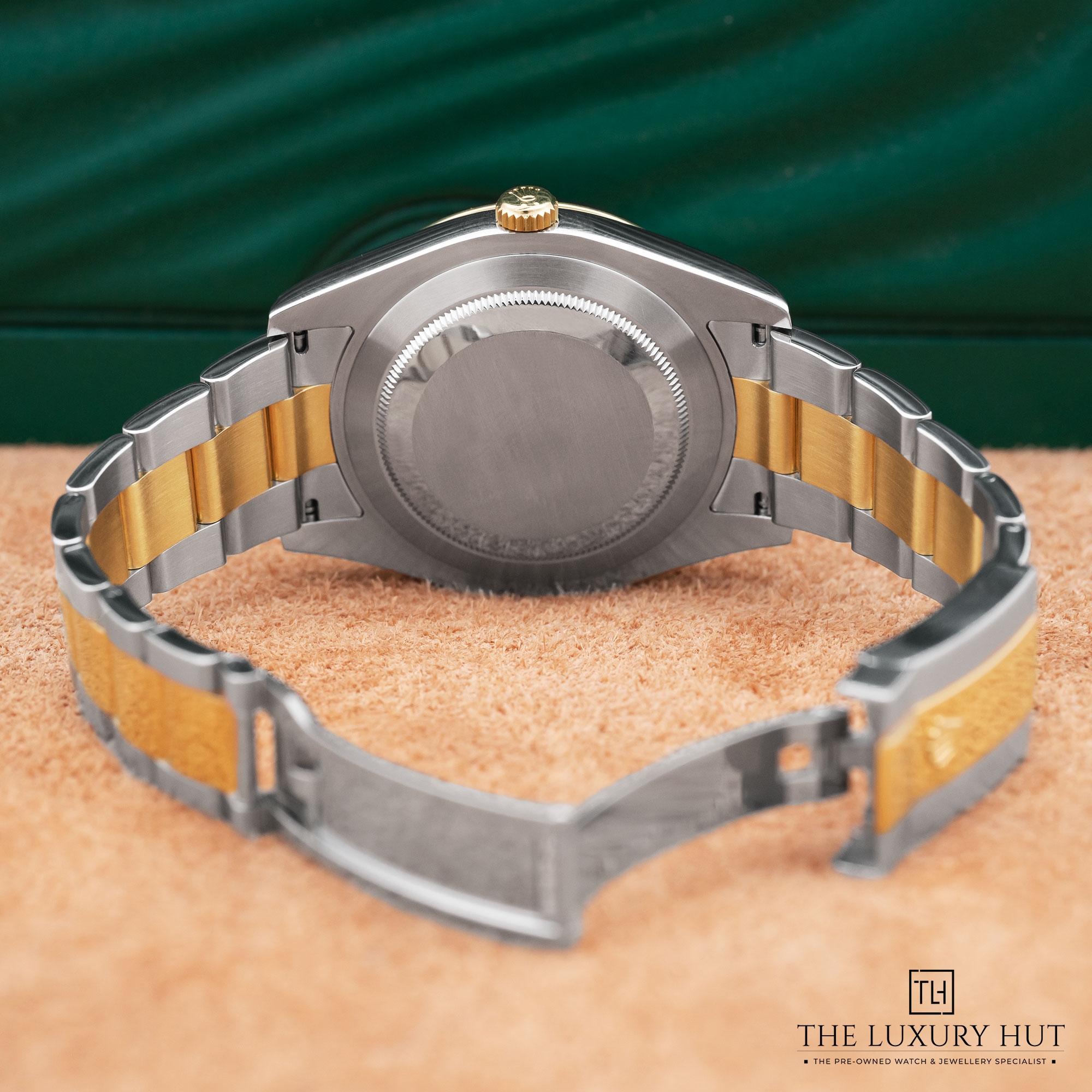 2025/03/Rolex_Datejust_II_Bi-Metal_41mm_Champagne_51548-c.jpg
