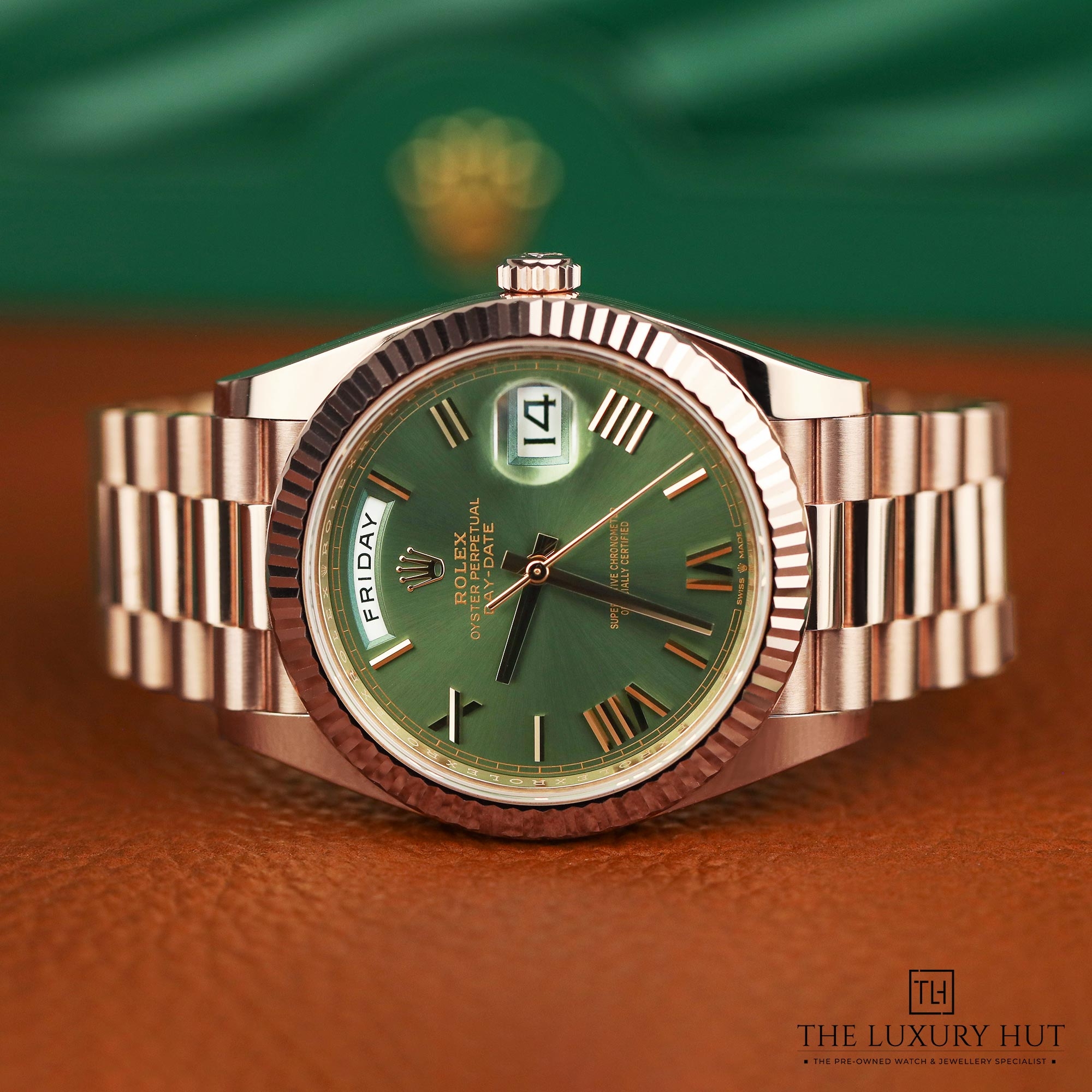 2025/03/Rolex_Day-Date_40mm_Everose_Green_LB478-c.jpg