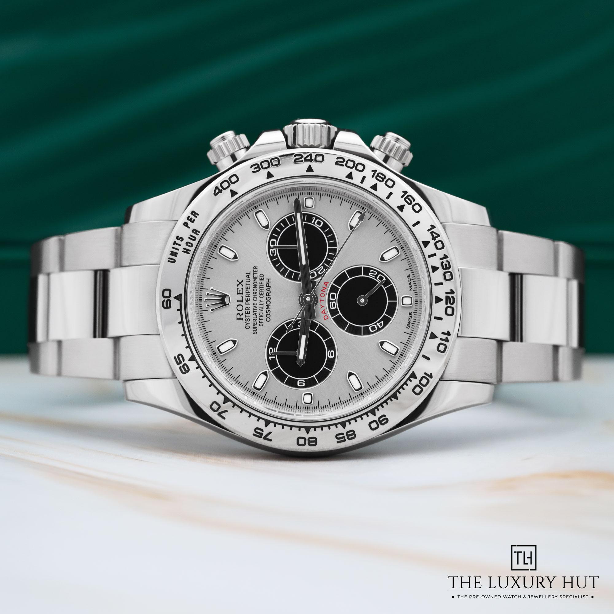 2025/03/Rolex_Daytona_White_Gold_40_Silver_Ghost_51602-c.jpg