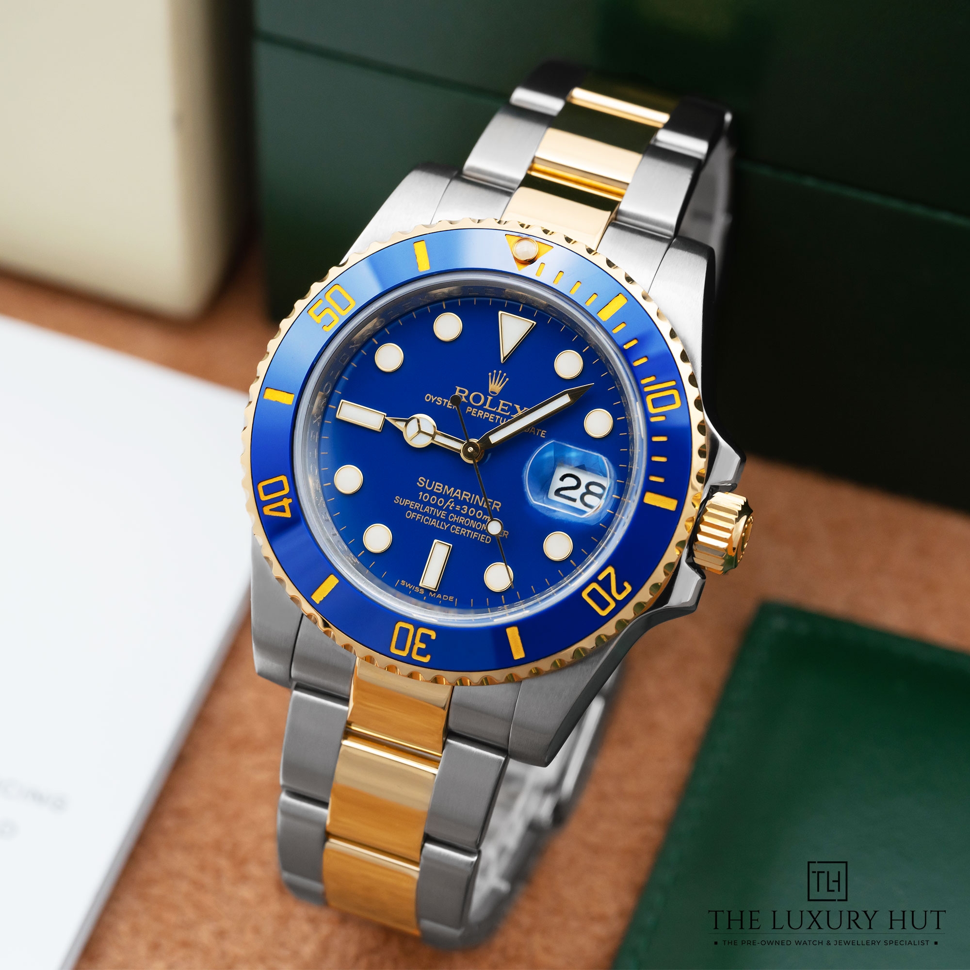2025/03/Rolex_Submariner_Date_Bluesy_Bi-Metal_LB556-b.jpg