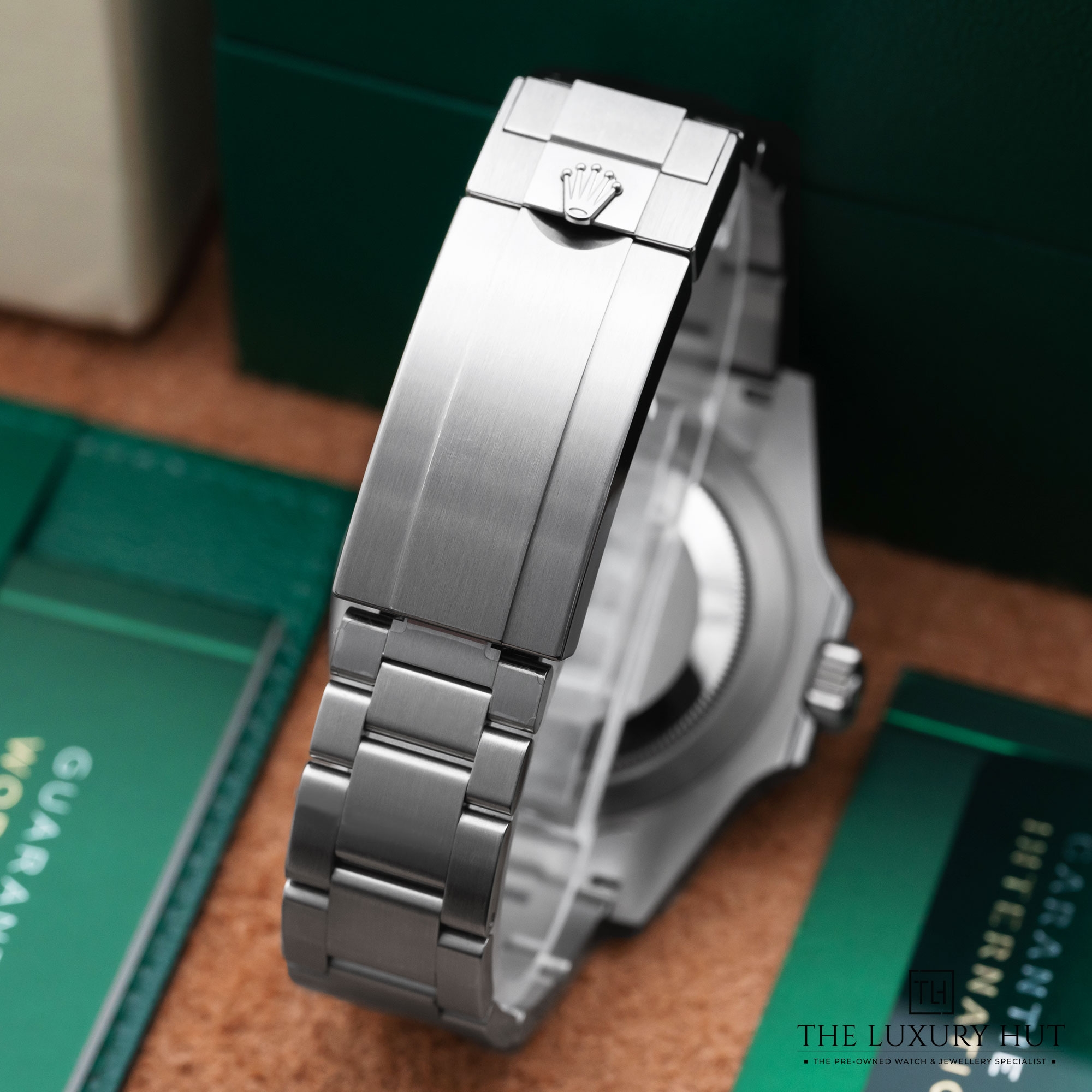 2025/03/Rolex_Submariner_Date_Starbucks_41_Black_51595-d.jpg