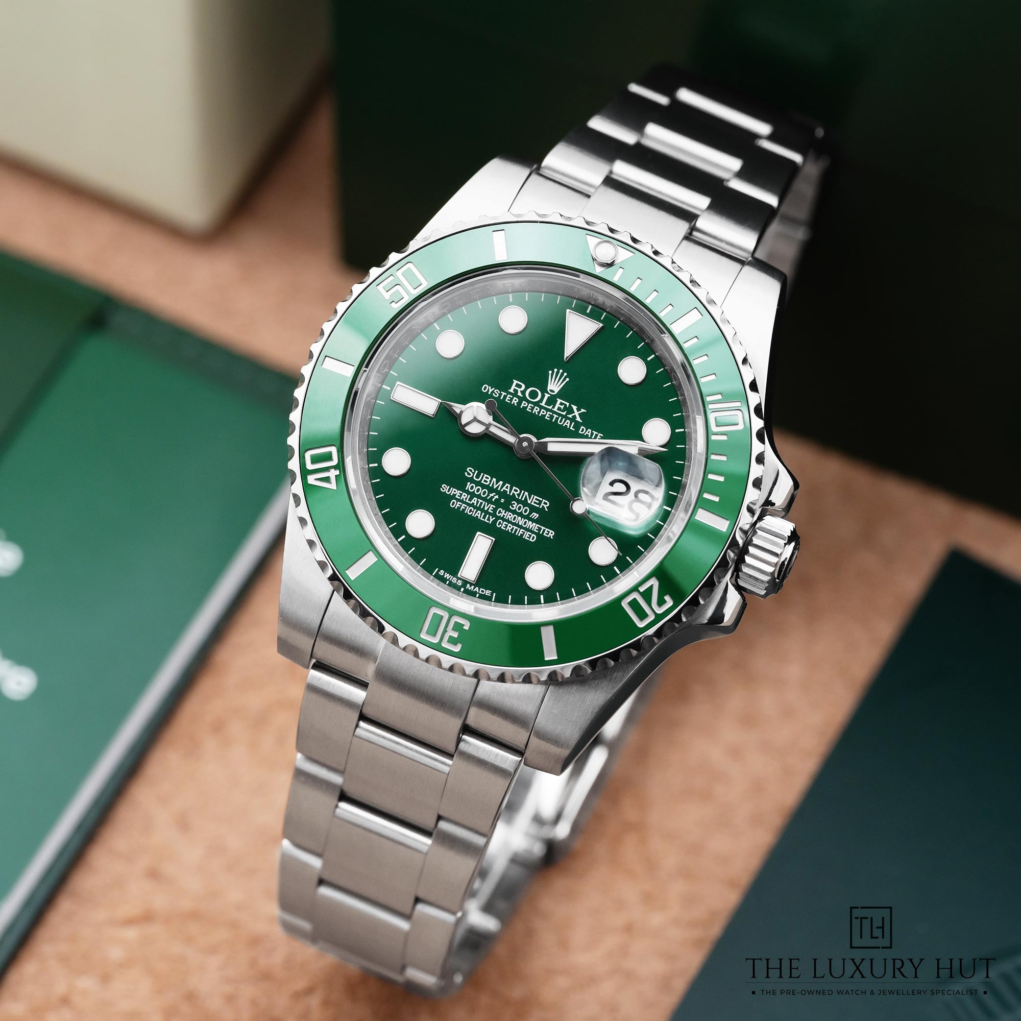 2025/03/Rolex_Submariner_HULK_Steel_Green_51565b.jpg
