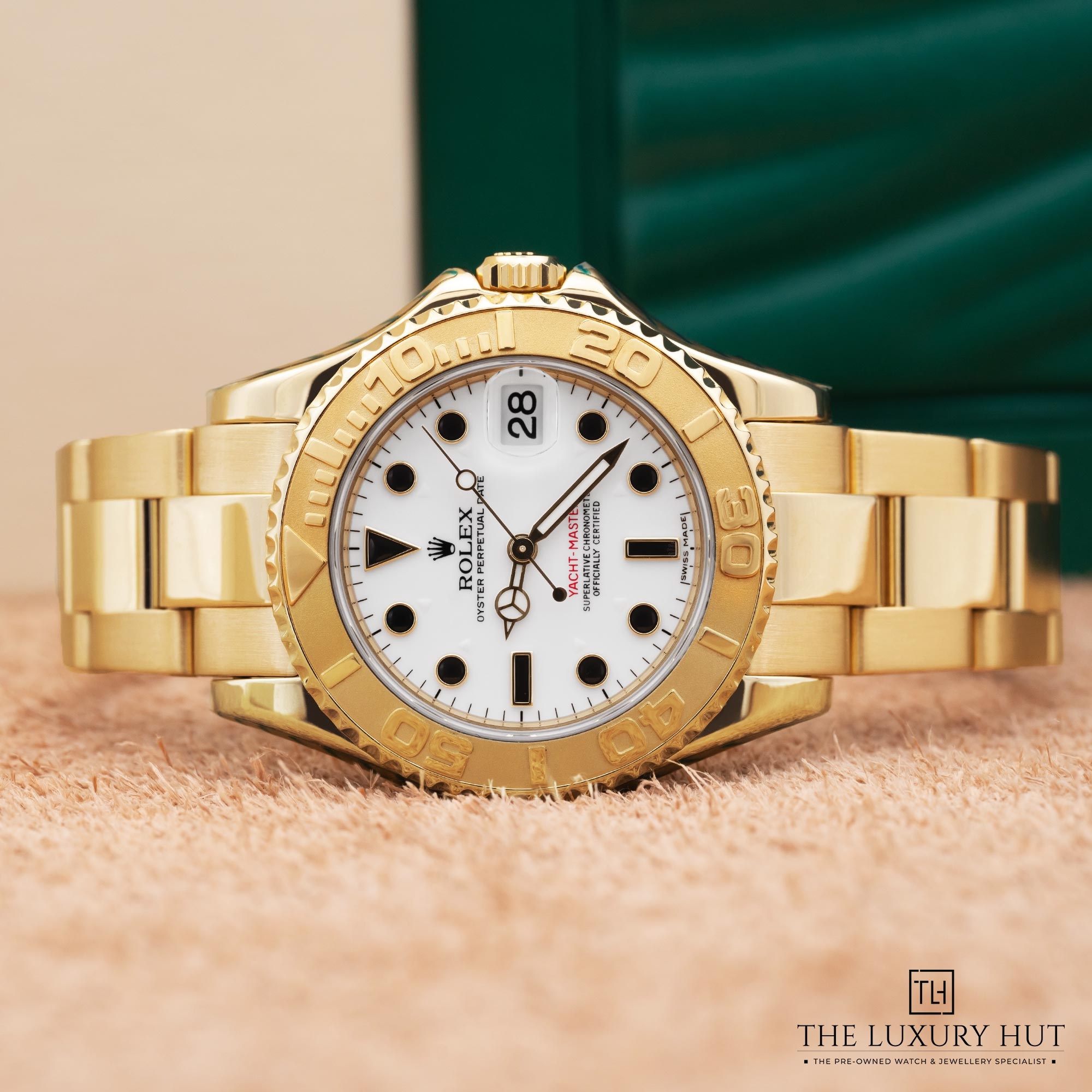 2025/03/Rolex_Yacht-Master_Yellow_Gold_White_51512-b.jpg
