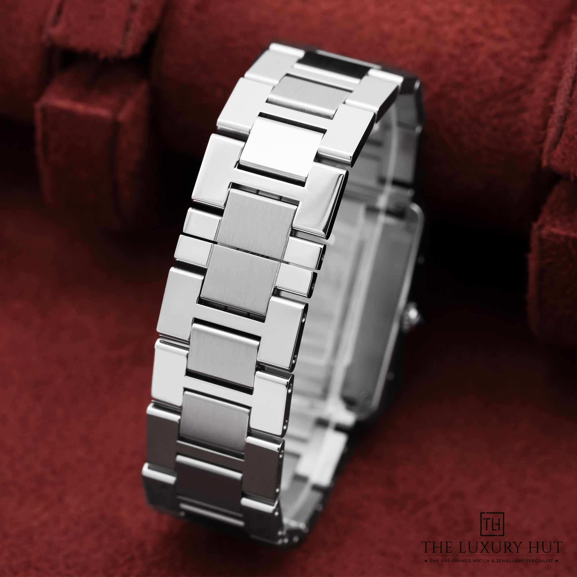 2025/04/Cartier_Tank_Solo_Large_Silver_51635-e.jpg