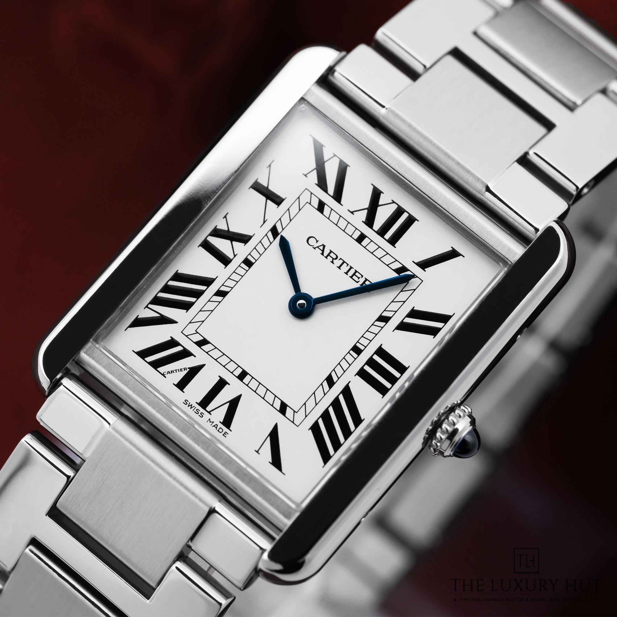 2025/04/Cartier_Tank_Solo_Large_Silver_51635-f.jpg