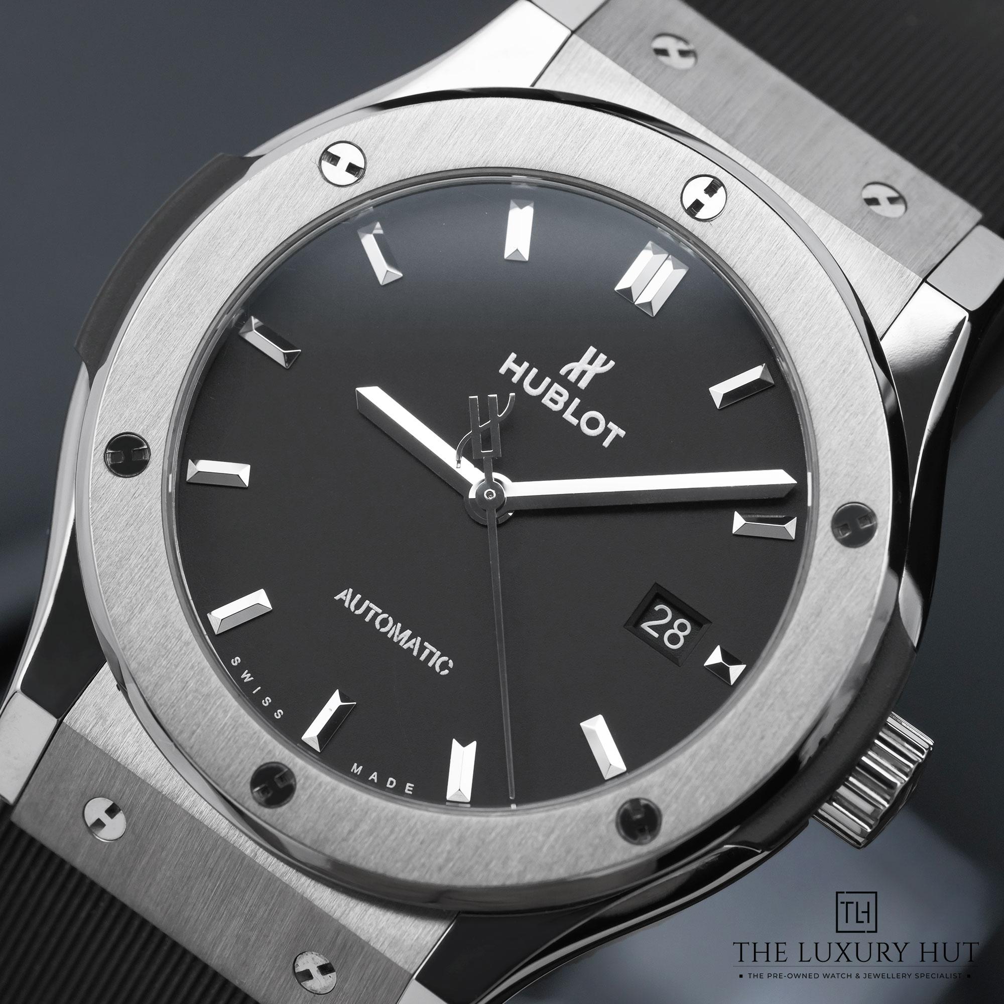 2025/04/Hublot_Classic_Fusion_Black_51675-e.jpg