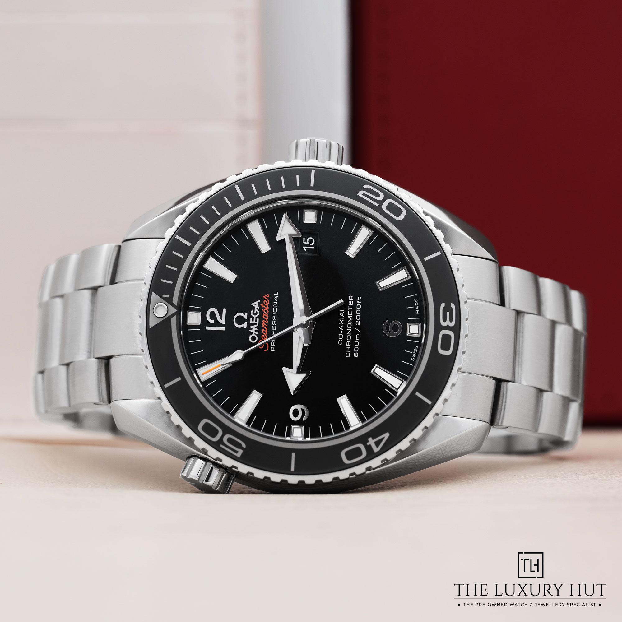 2025/04/Omega_Seamaster_Planet_Ocean_600M_51661-b.jpg