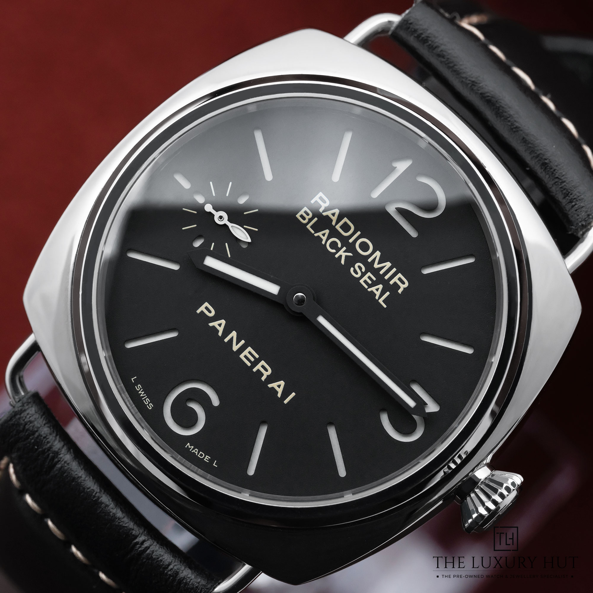 2025/04/Panerai_Radiomir_Black-Seal_Black_Dial_51680-e.jpg