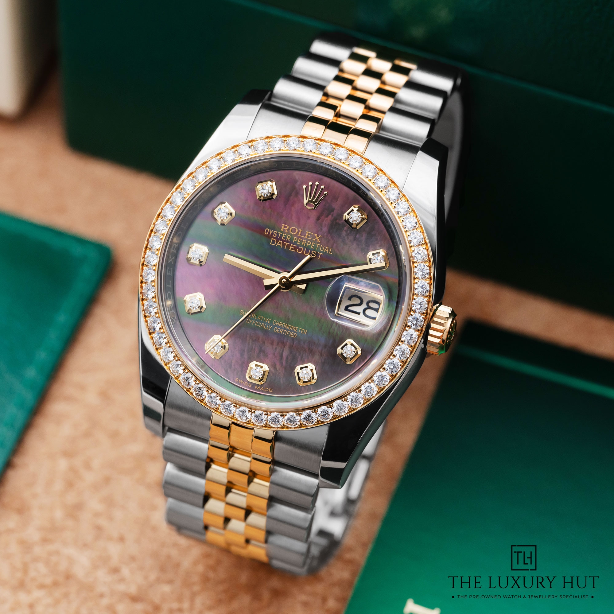 2025/04/Rolex_Datejust_36_Bi-Metal_Tahitian_MOP_Dial_51646-b.jpg