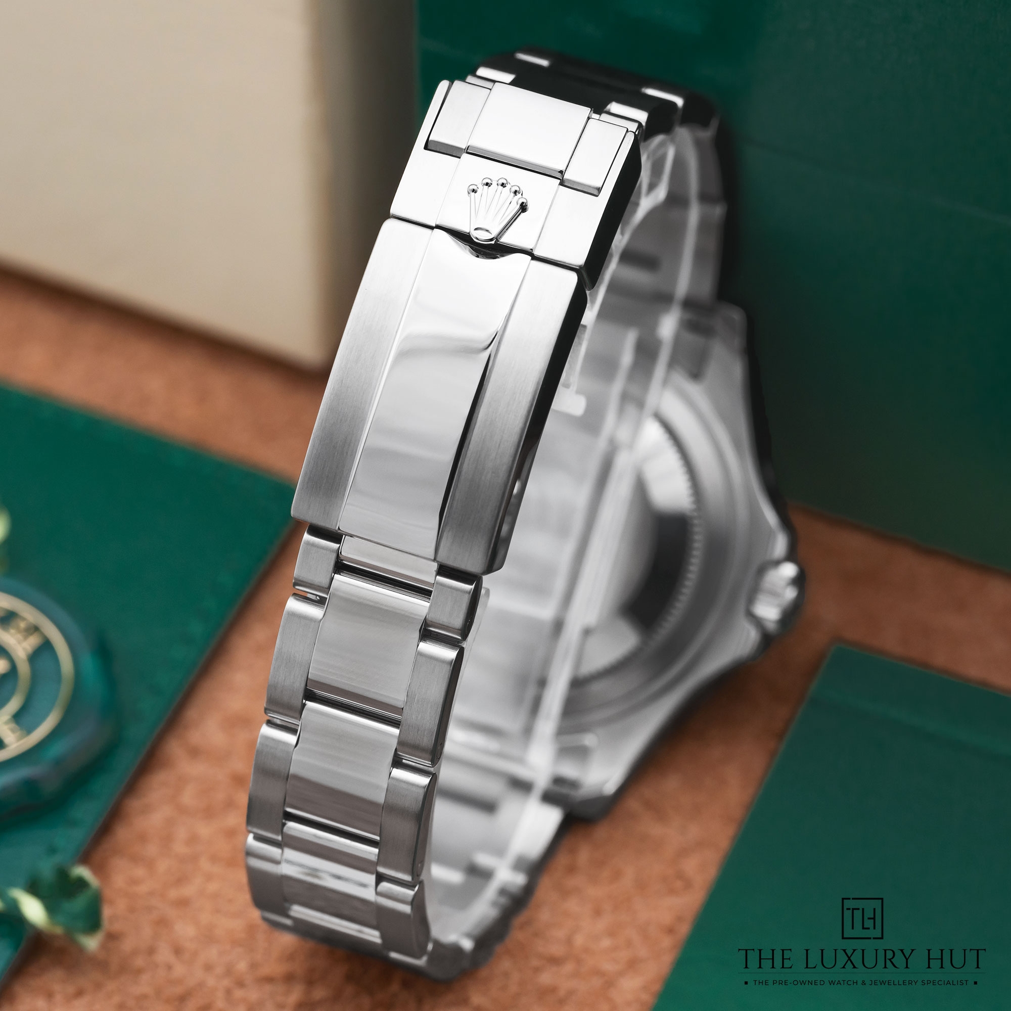 2025/04/Rolex_Yacht-Master_37mm_Slate_51626-d.jpg
