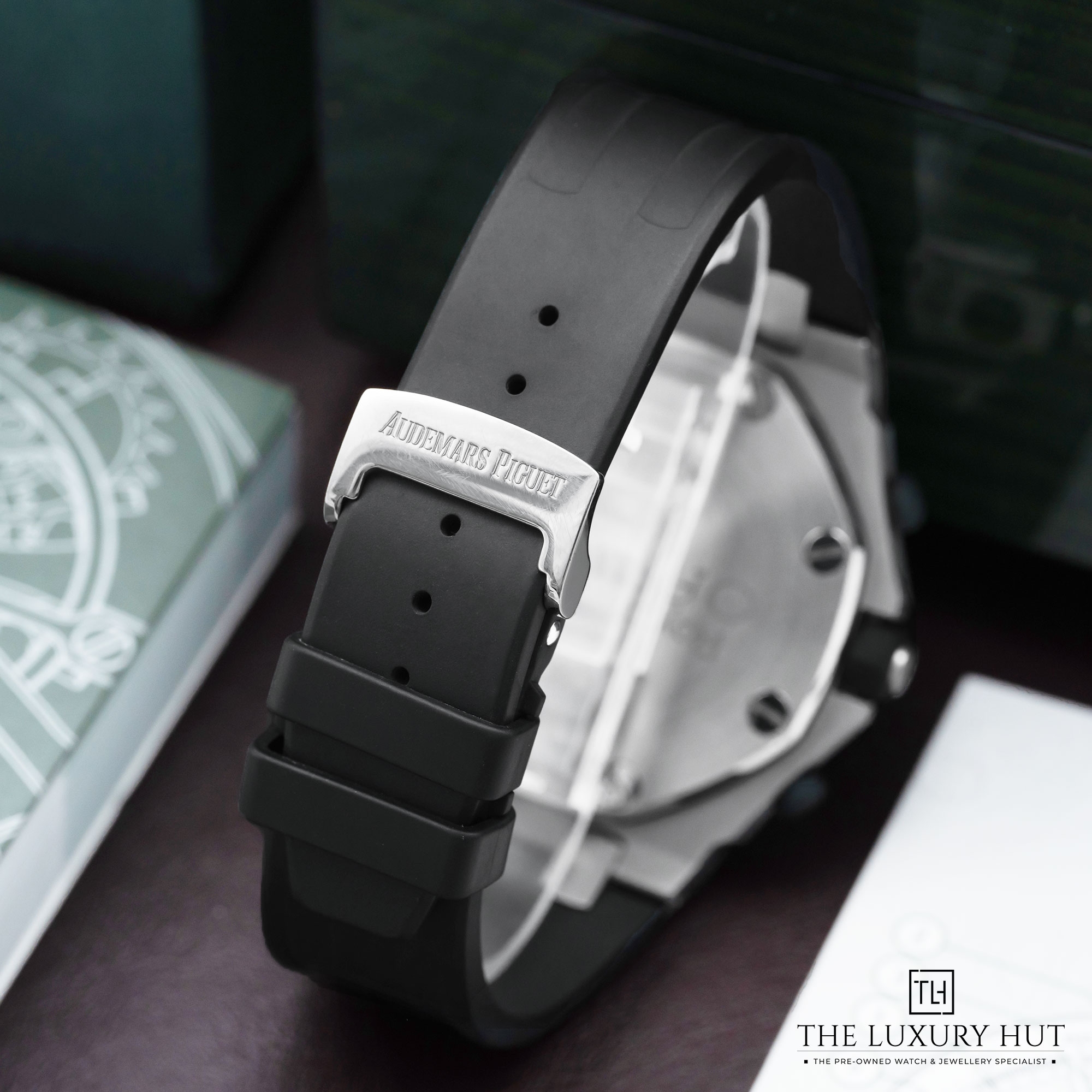 2025/05/Audemars_Piguet_Royal_Oak_Offshore_51764-d.jpg