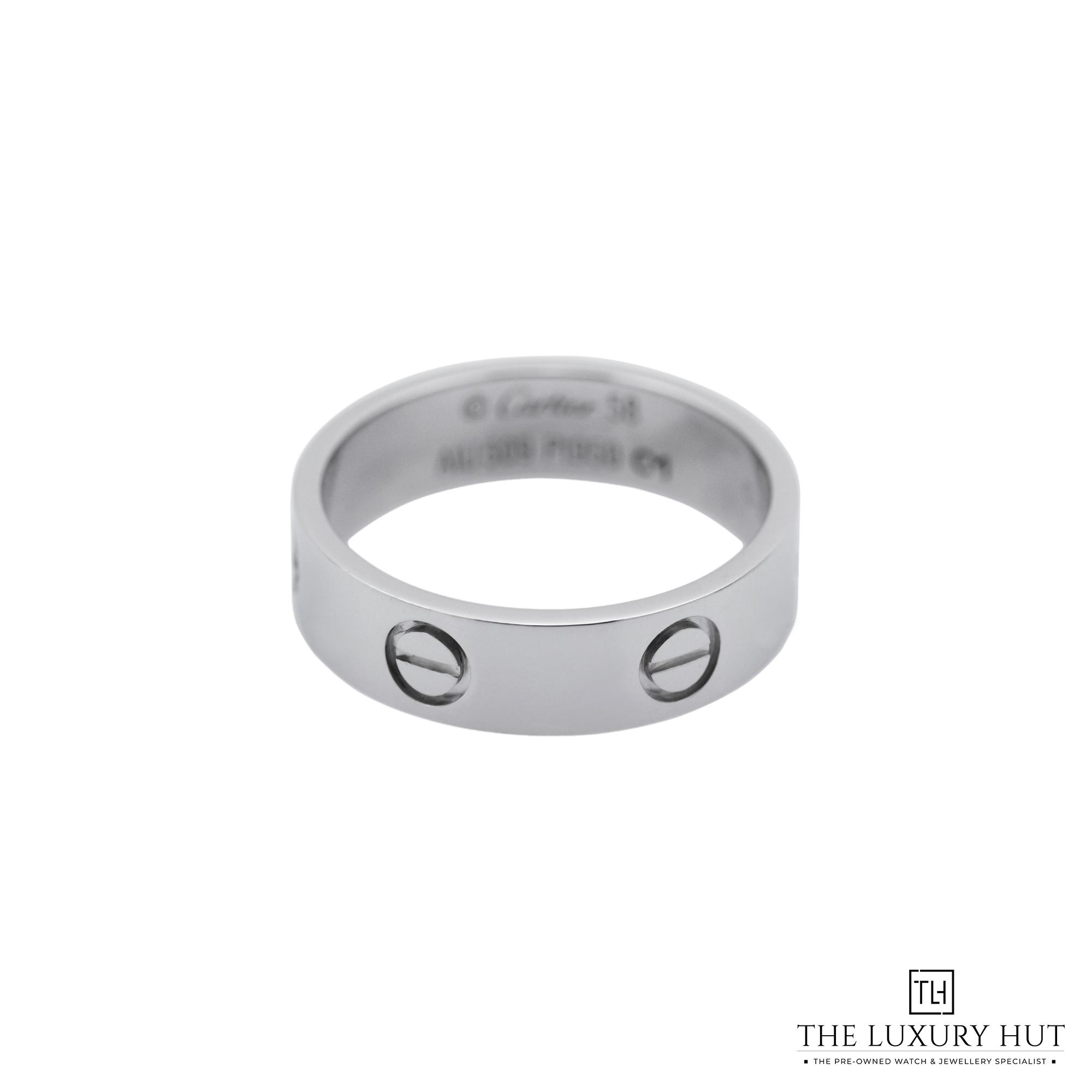 2025/05/Cartier_Platinum_Classic_Love_Ring_LB605-a.jpg