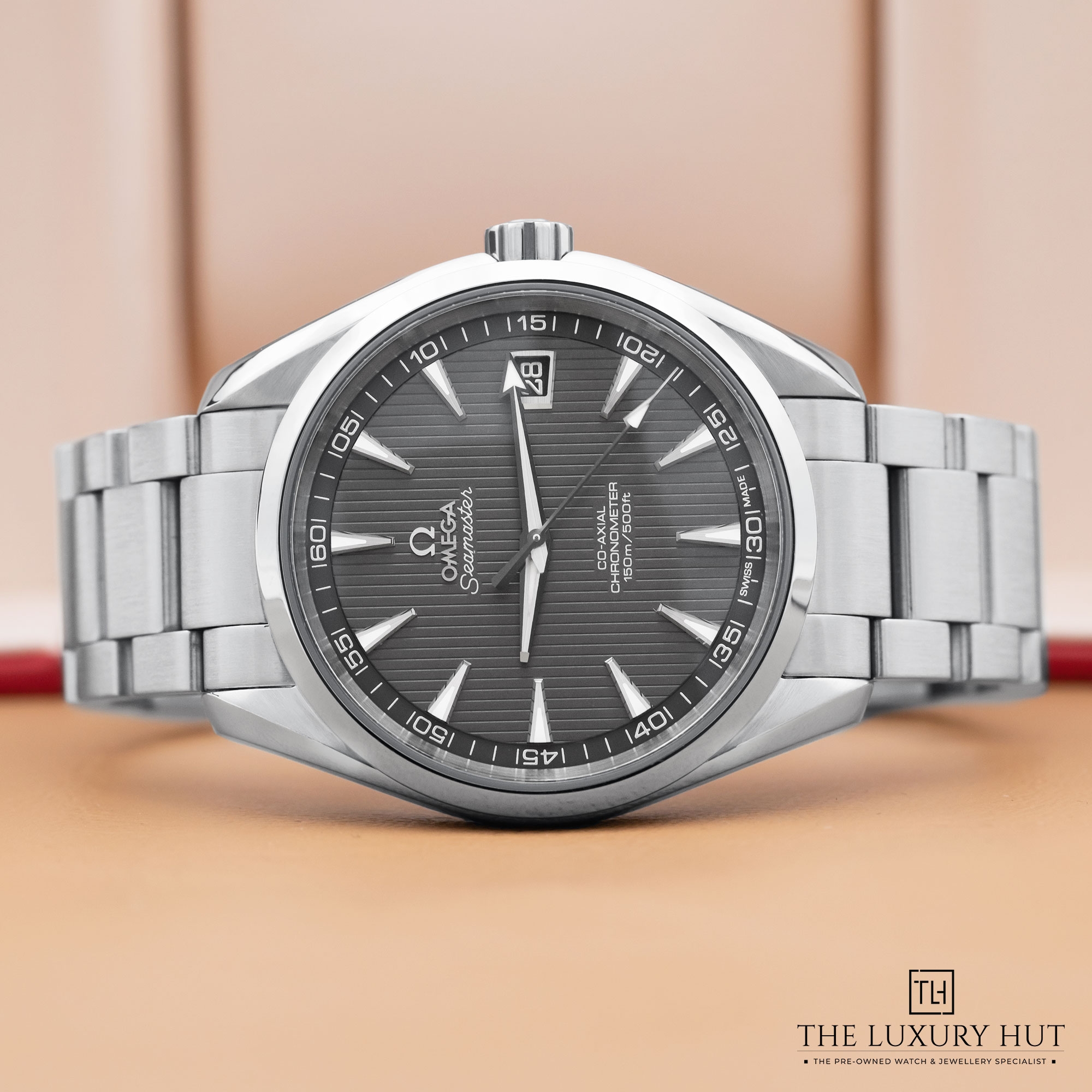 2025/05/Omega_Seamaster_Aqua_Terra_Steel_Grey_LB576b.jpg