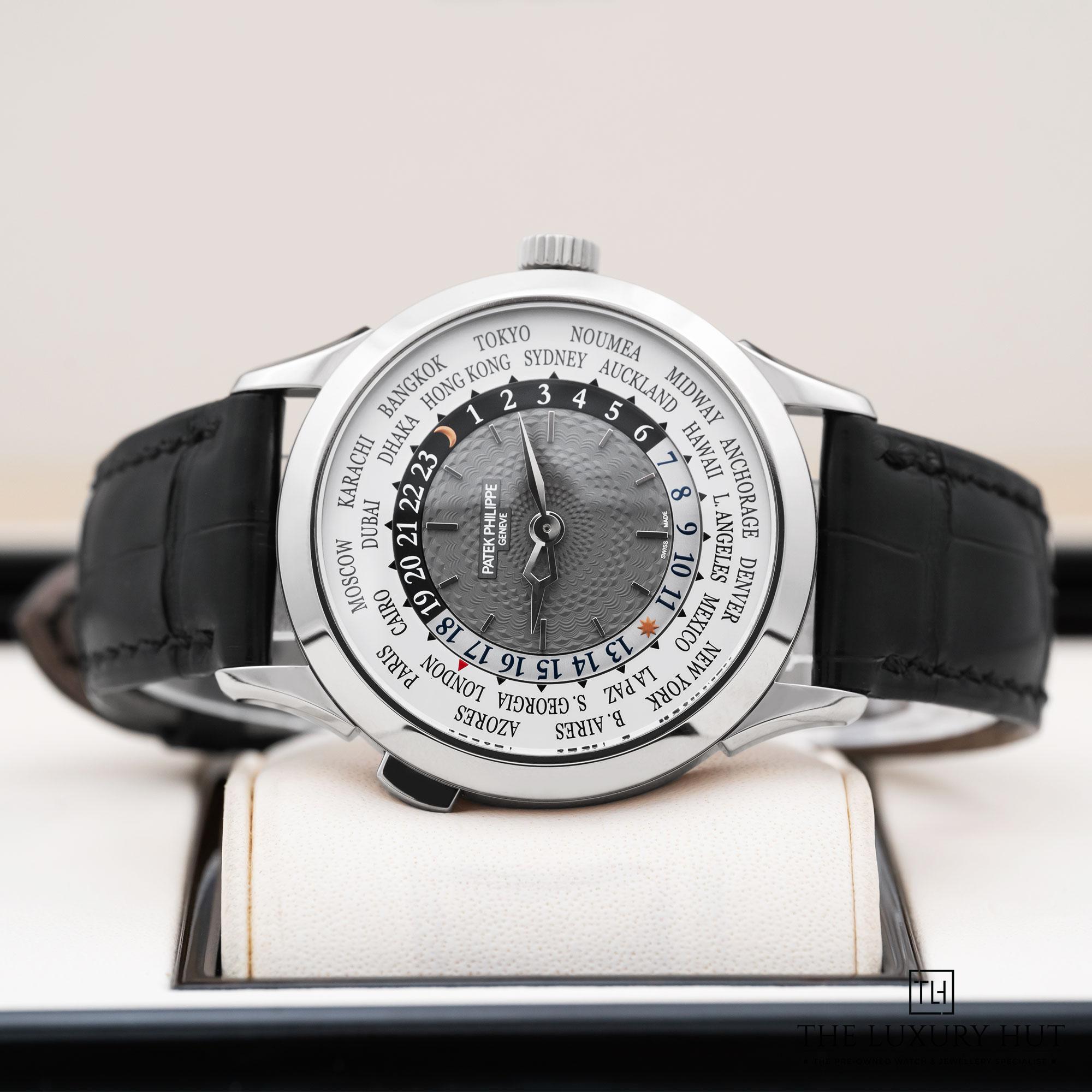2025/05/Patek_Philippe_World_Time_Gold_Grey_LB590-c.jpg