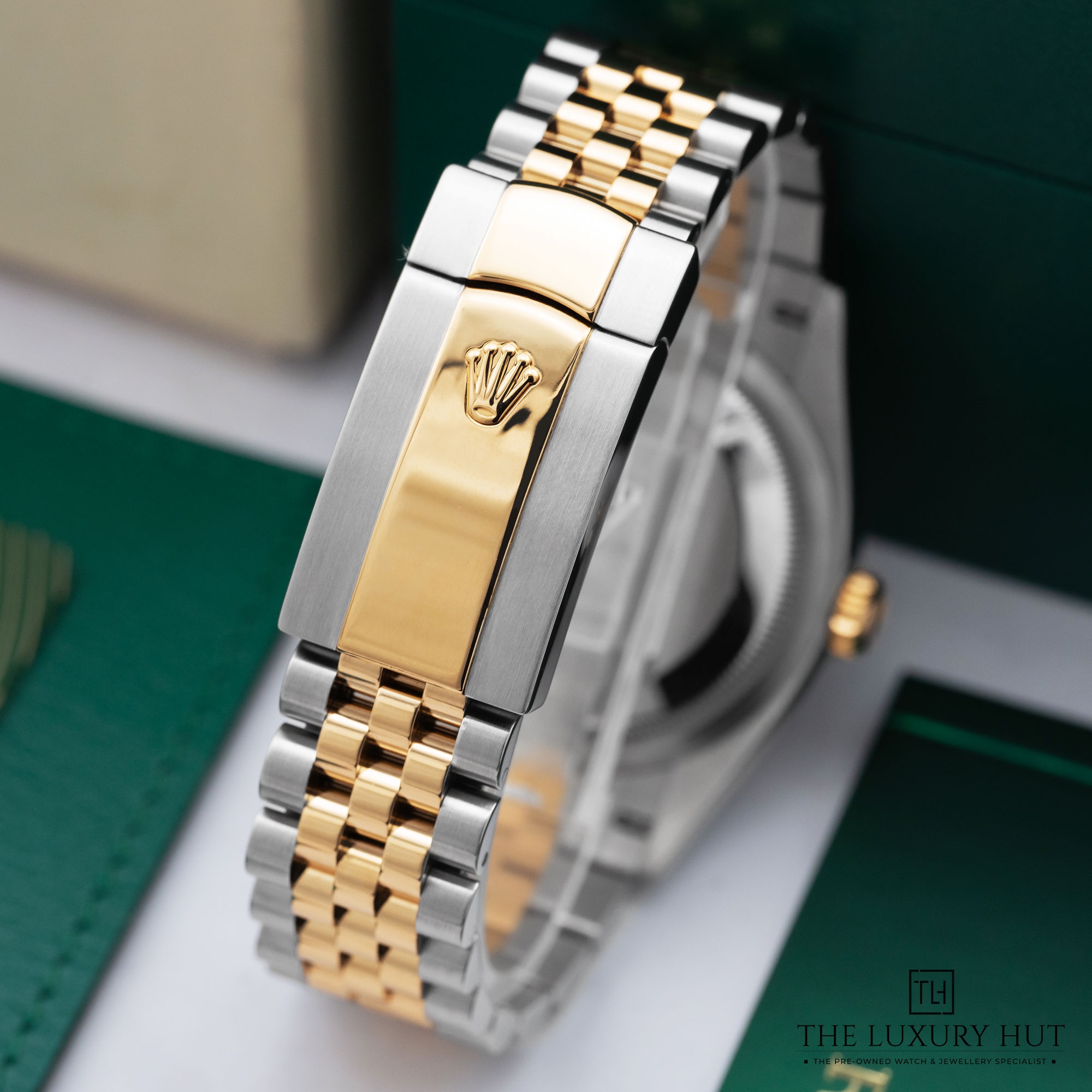 2025/05/Rolex_Datejust_36_Champagne_Diamond_51693-d.jpg