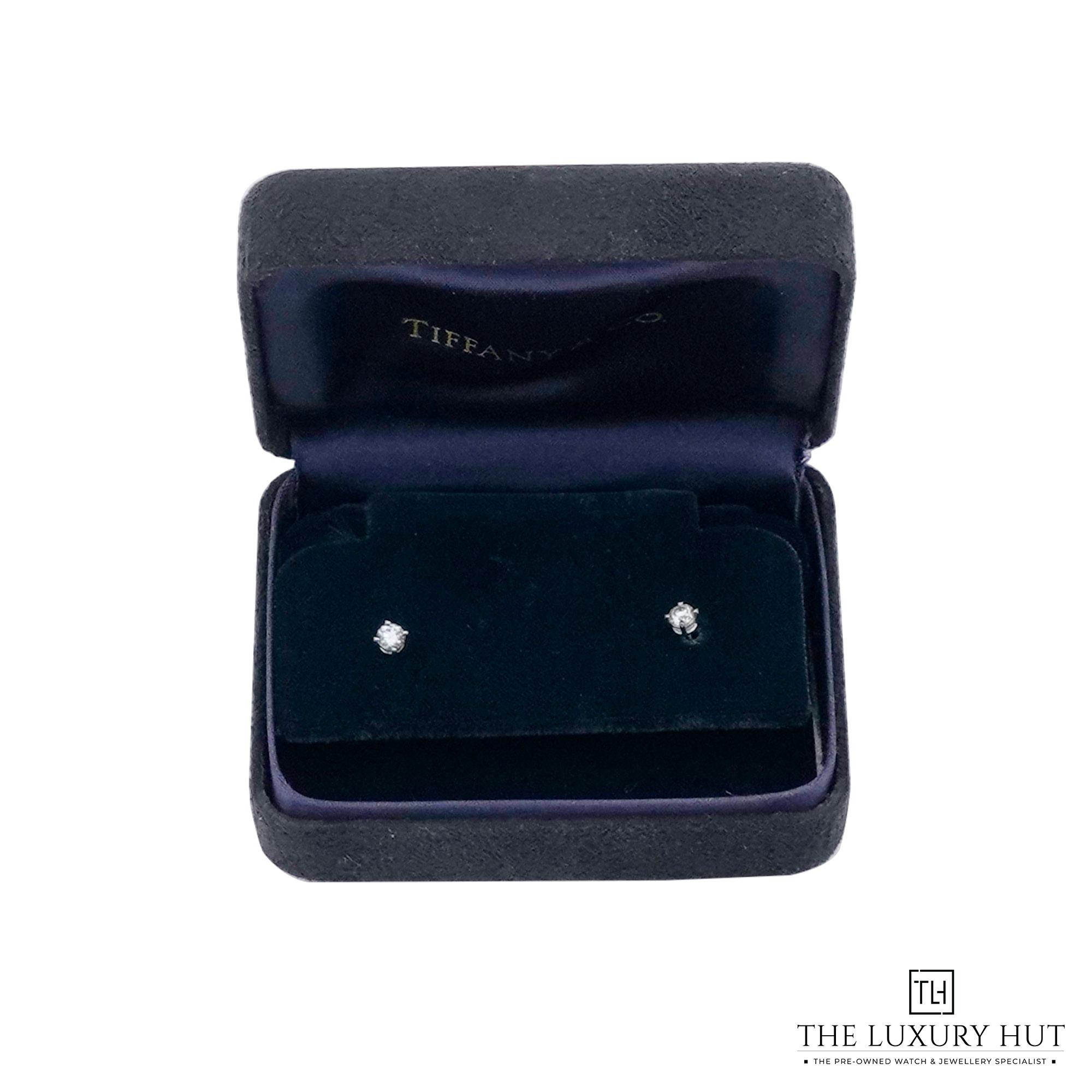 2025/05/Tiffany_Platinum_0.34ct_Diamond_Earrings_51746-d.jpg