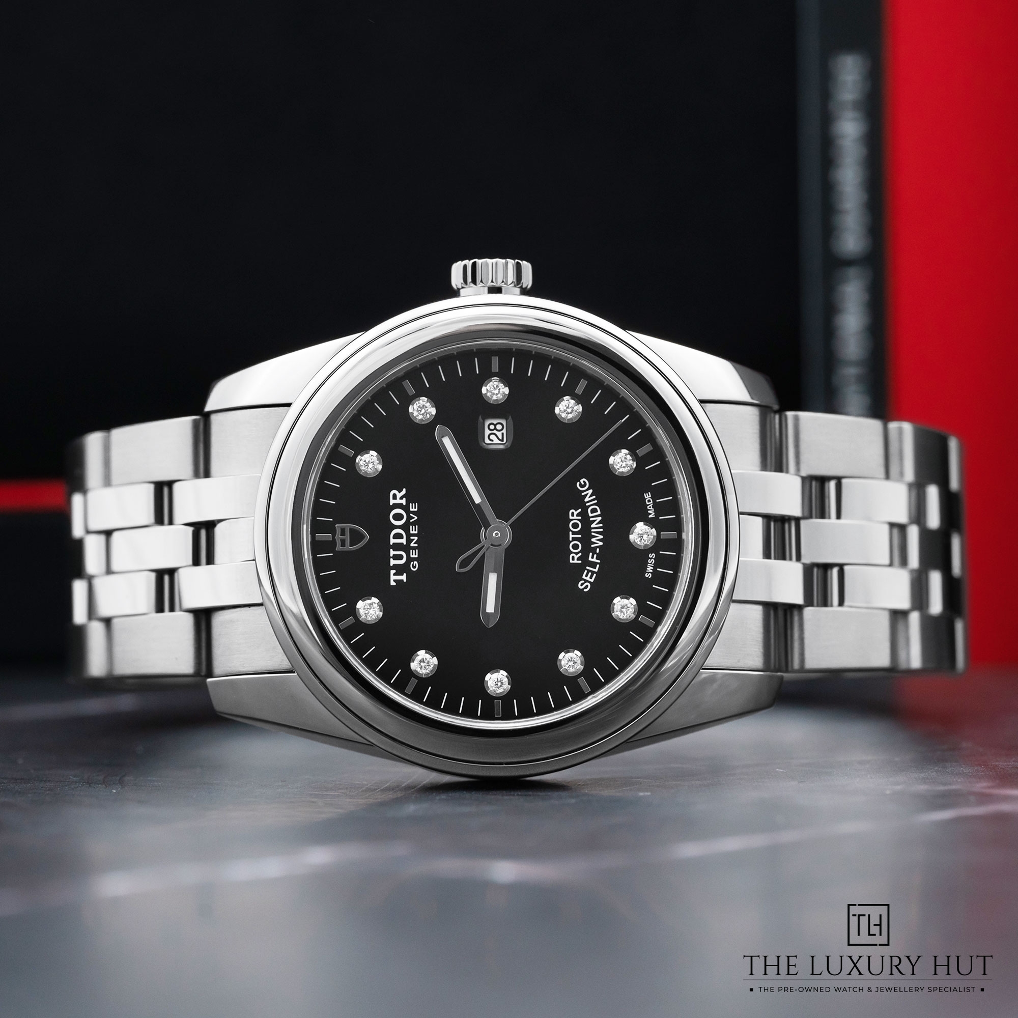2025/05/Tudor_Glamour_Date_31mm_Black_Diamond_51736-b.jpg