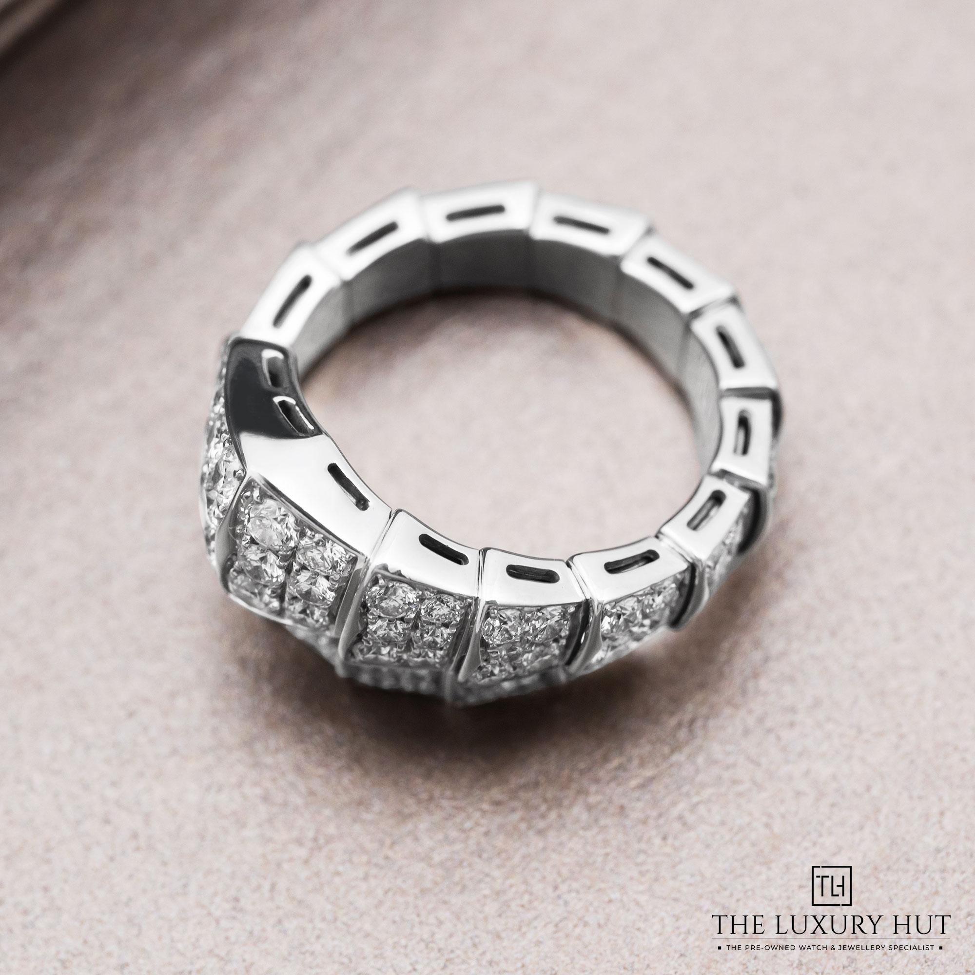 2025/06/Bvlgari_White_Gold_Serpenti_Viper_Diamond_Ring_51759-d.jpg