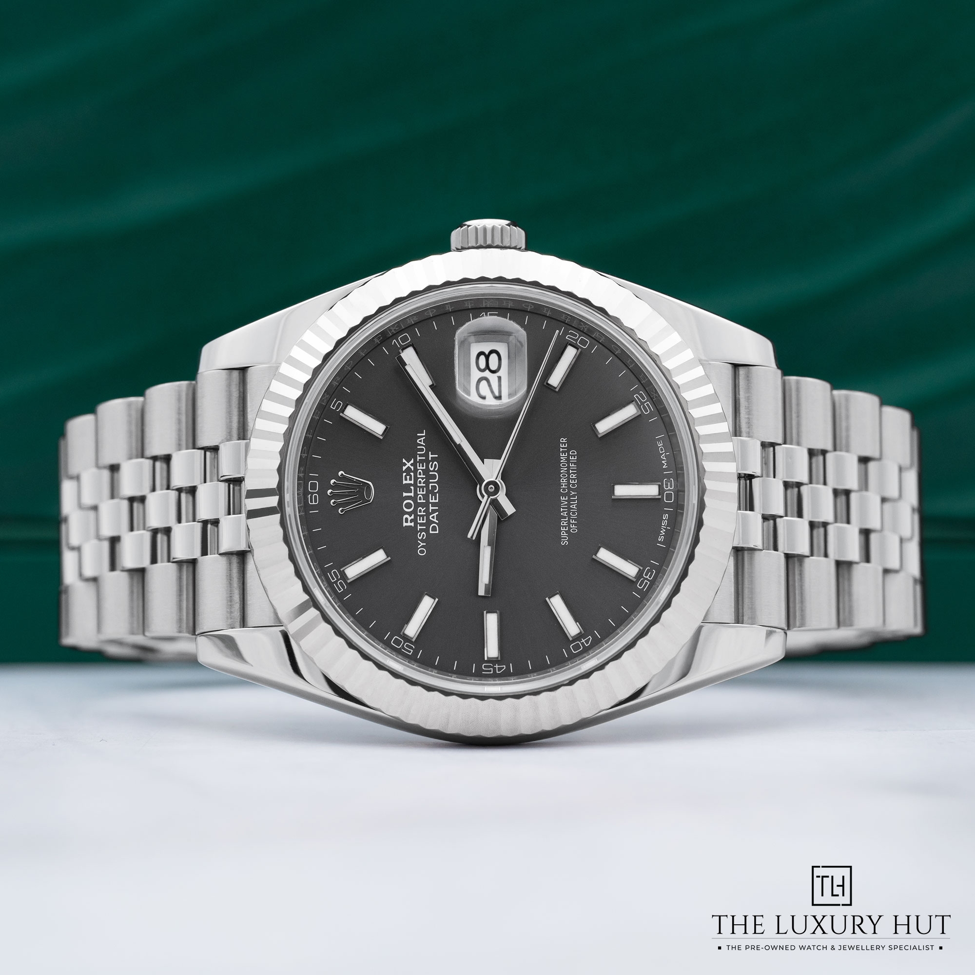 2025/06/Rolex_Datejust_41mm_Rhodium_Dial_51771-b.jpg