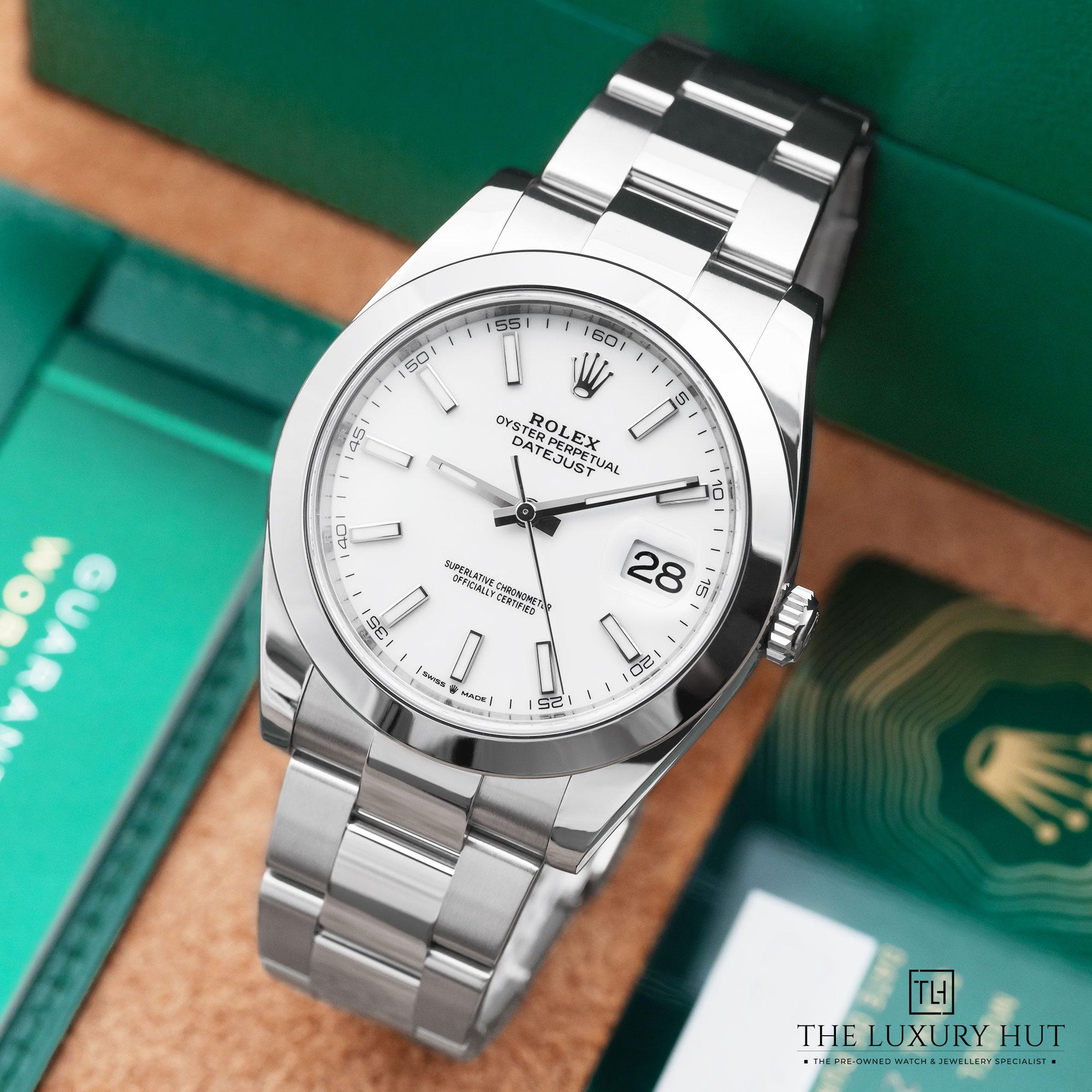 2025/06/Rolex_Datejust_41mm_Steel_White_Dial_51830-b.jpg
