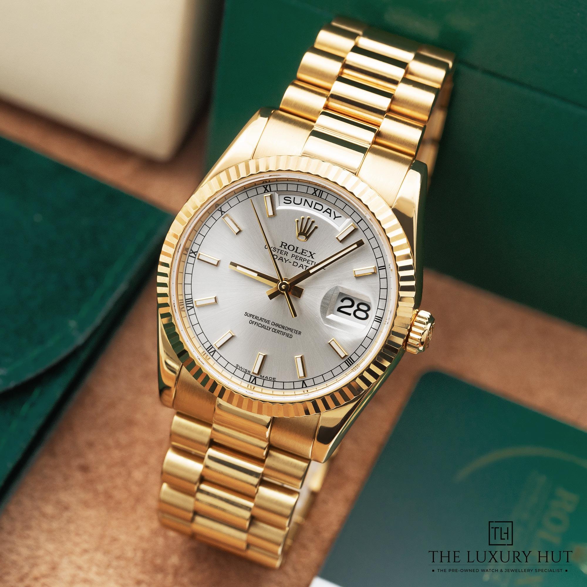 2025/06/Rolex_Day-Date_36mm_Yellow_Gold_Silver_Dial_51841-b.jpg