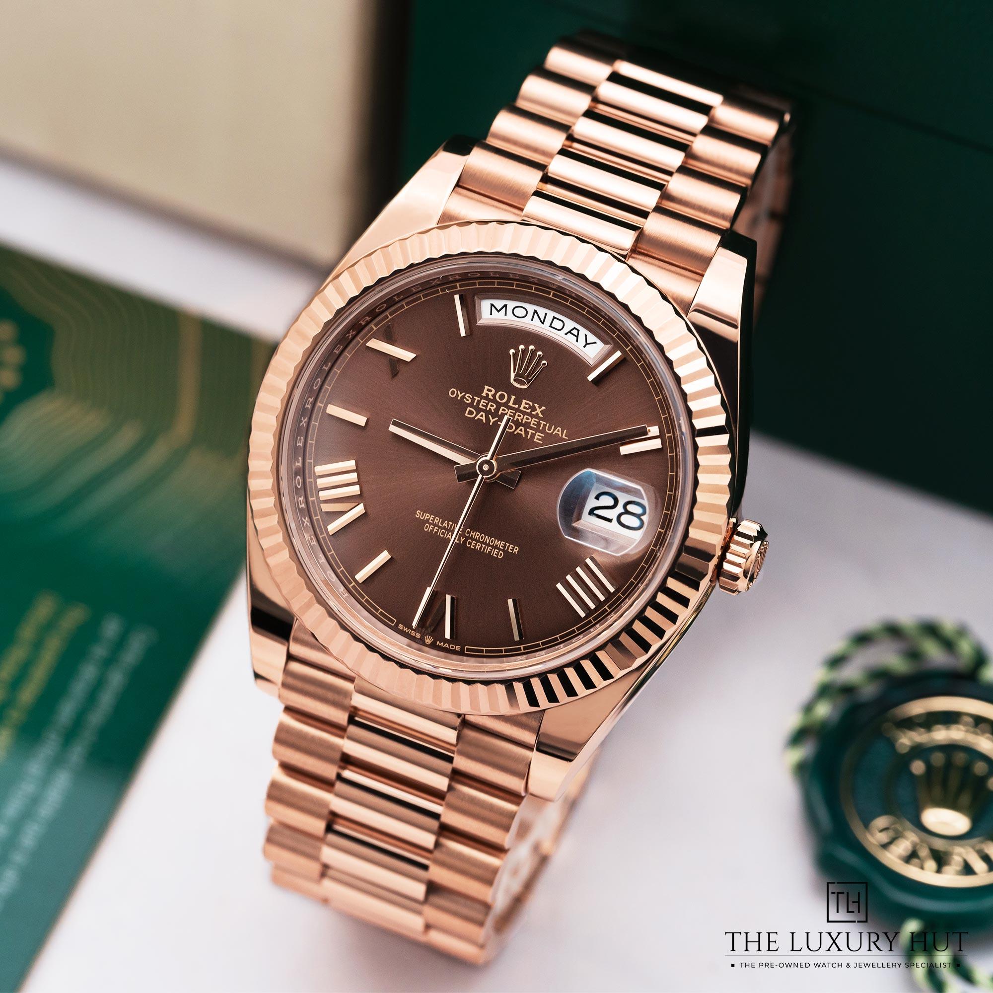 2025/06/Rolex_Day-Date_40_Everose_Gold_Chocolate_LB629-b.jpg