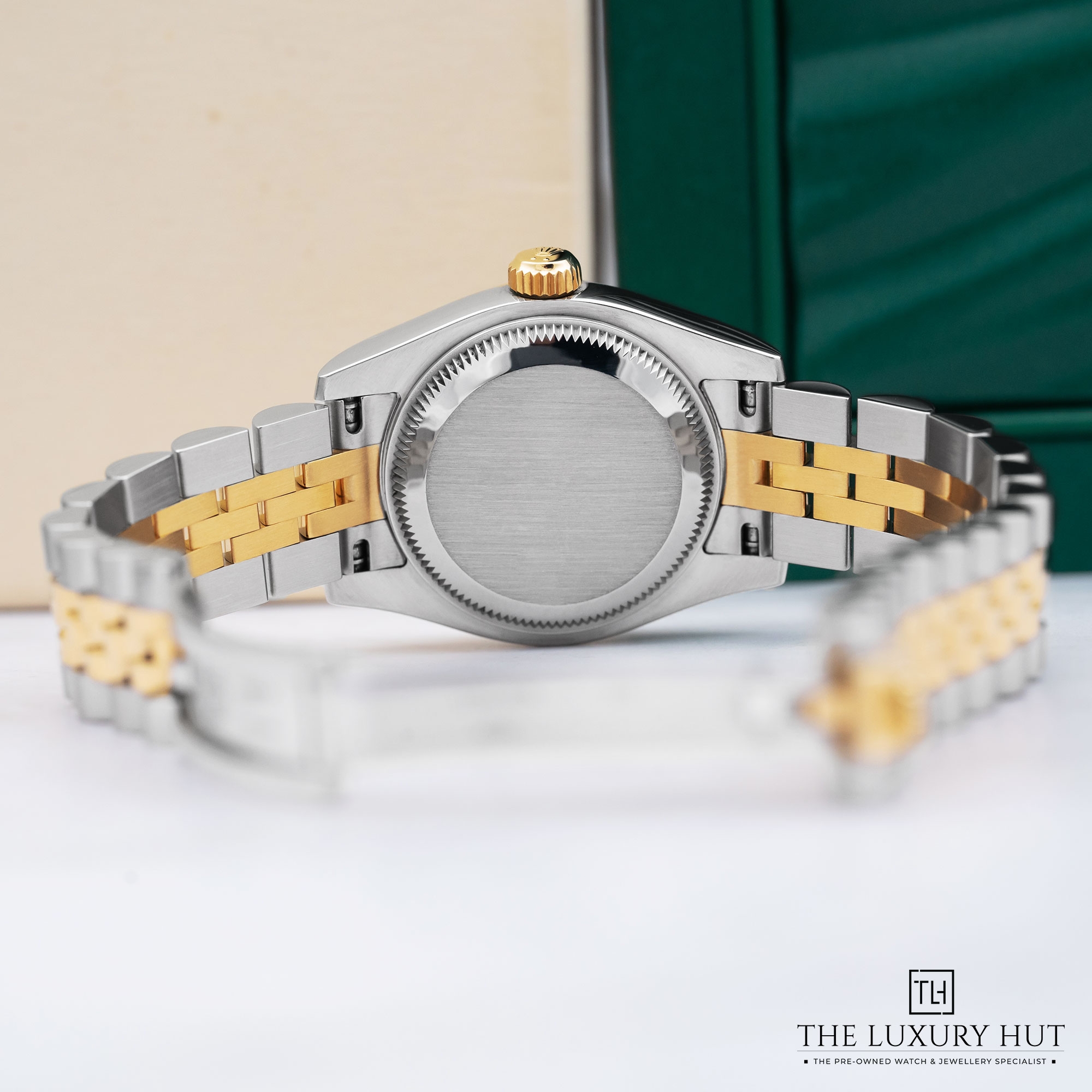 2025/06/Rolex_Lady-Datejust_26mm_Champagne_51875-c.jpg