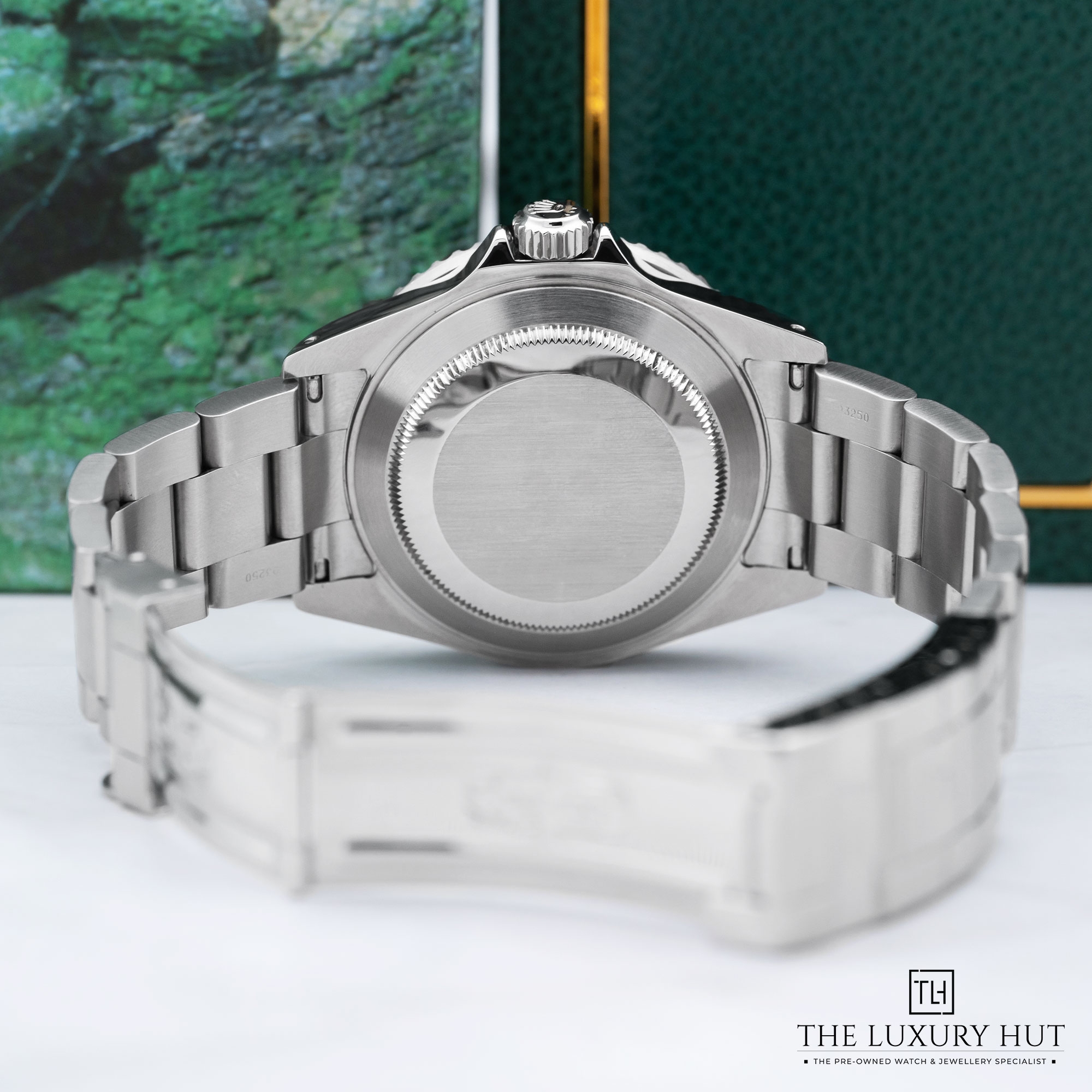 2025/06/Rolex_Submariner_Date_Steel_40mm_Black_51890-c.jpg