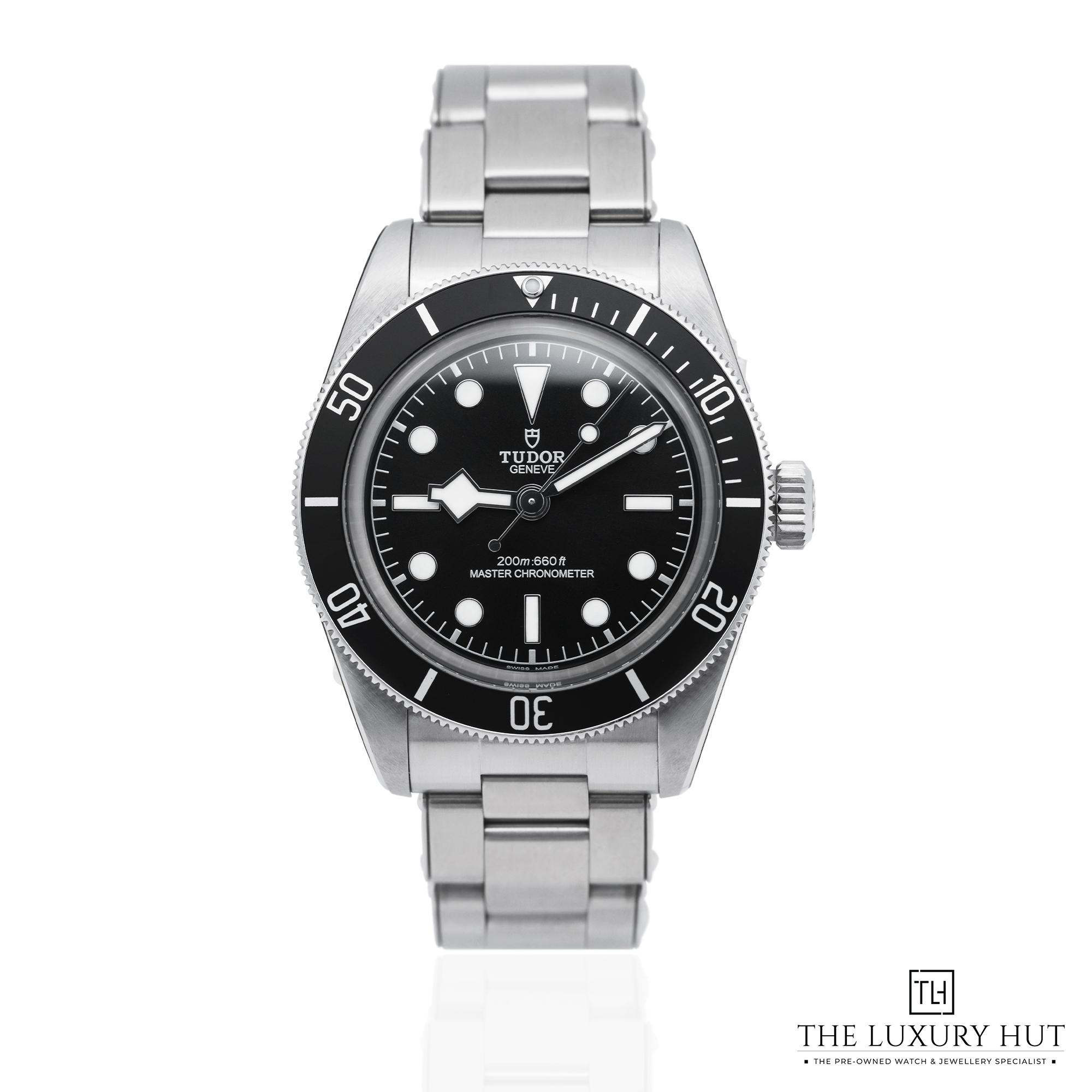 2025/06/Tudor_Black_Bay_Steel_41mm_Black_51879-a.jpg