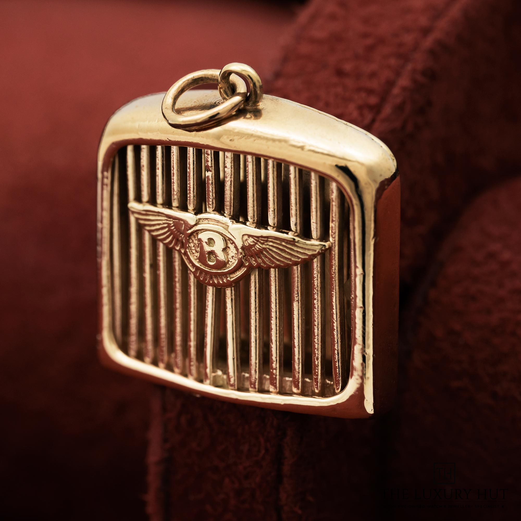 2025/07/Bentley_Grill_Key-Ring_9ct_Yellow_Gold_LB653-d.jpg