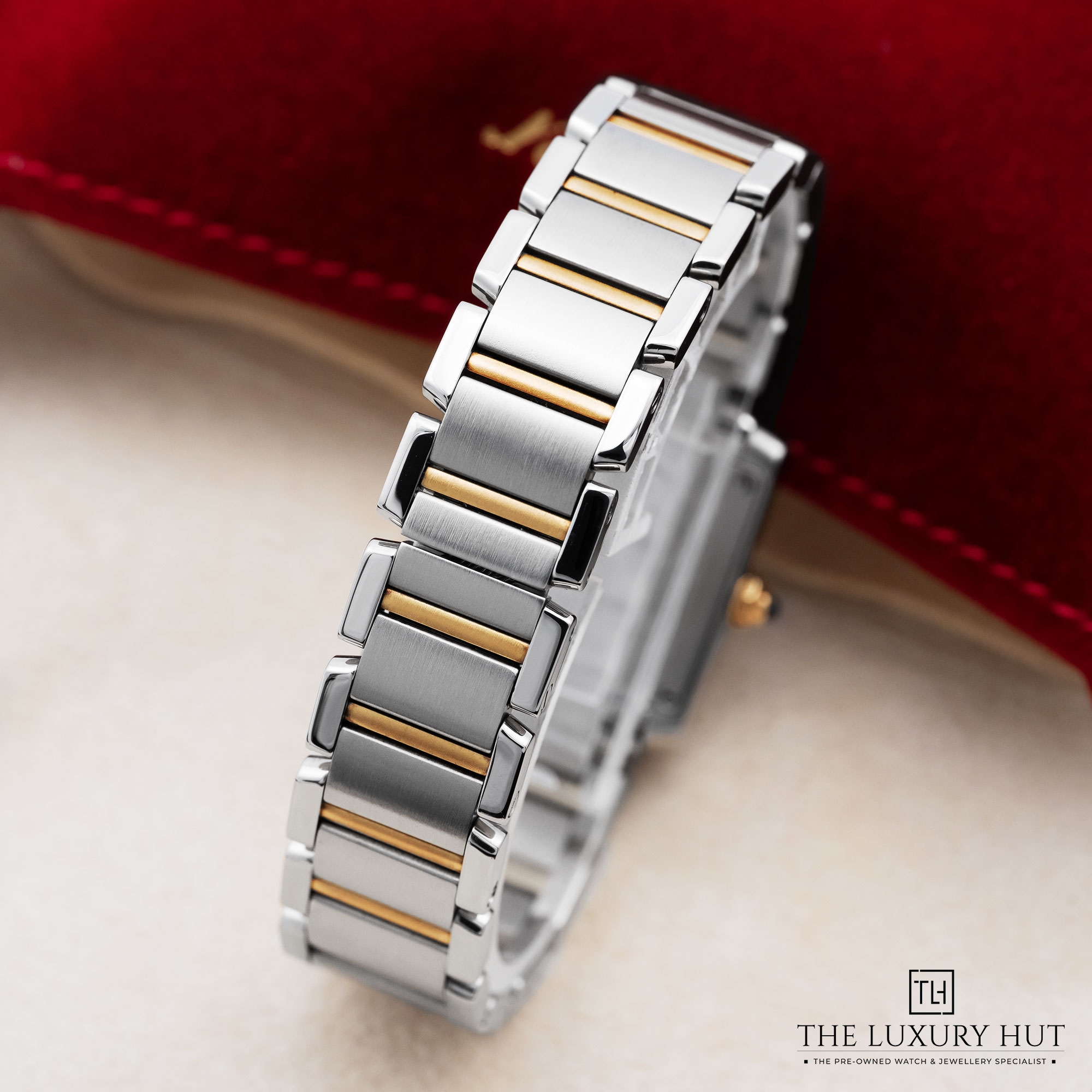 2025/07/Cartier_Tank_Francaise_Steel__Gold_White_51876-d.jpg