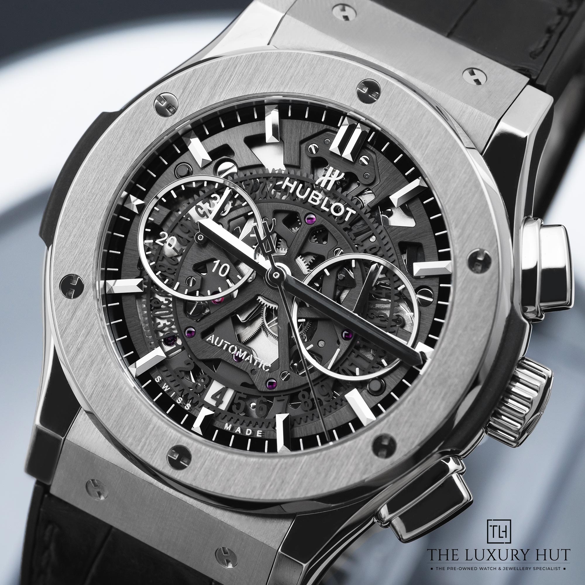 2025/07/Hublot_Classic_Fusion_Titanium_45mm_Skeleton_Dial_LB666-e.jpg