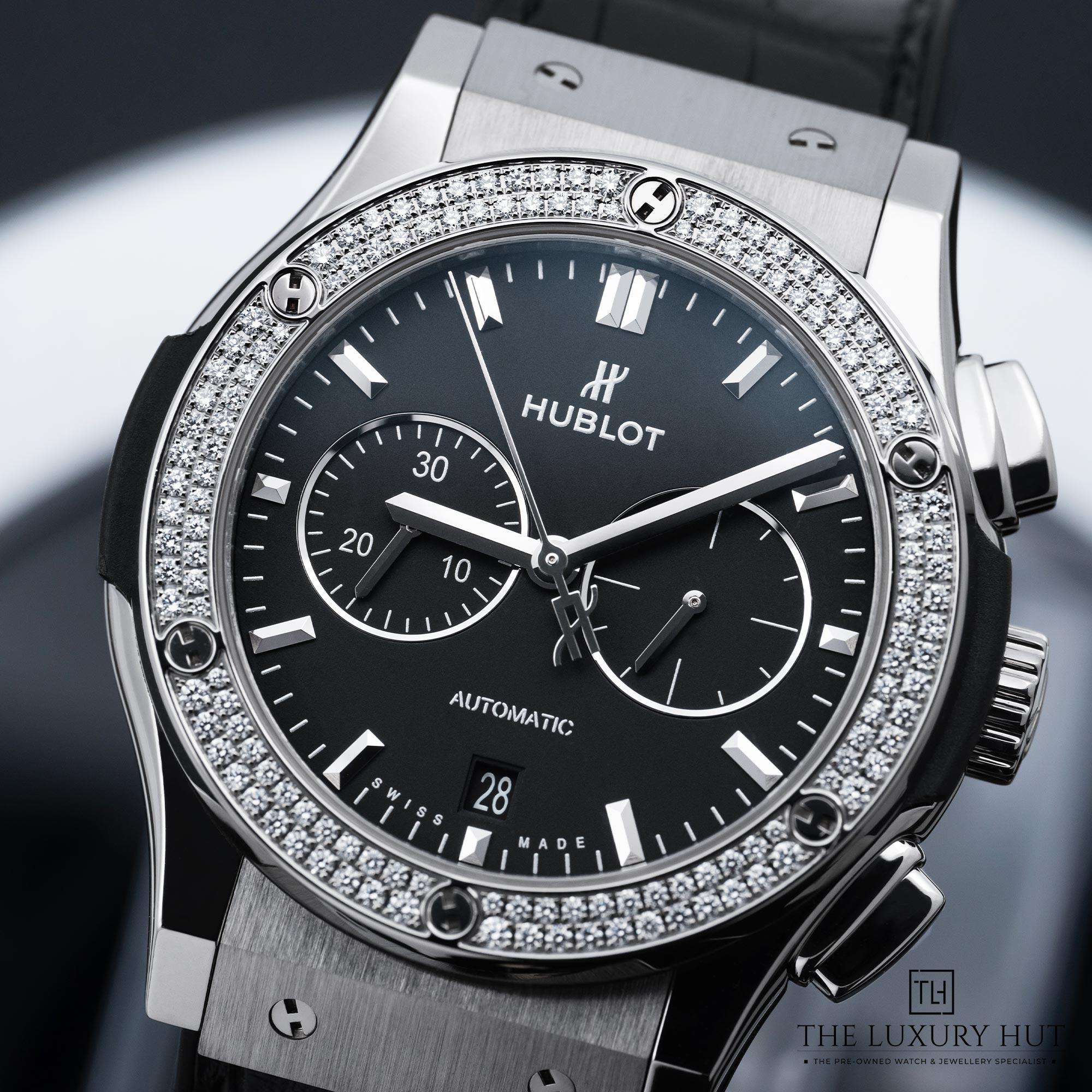 2025/07/Hublot_Classic_Fusion_Titanium_Diamonds_Black_51948-e.jpg