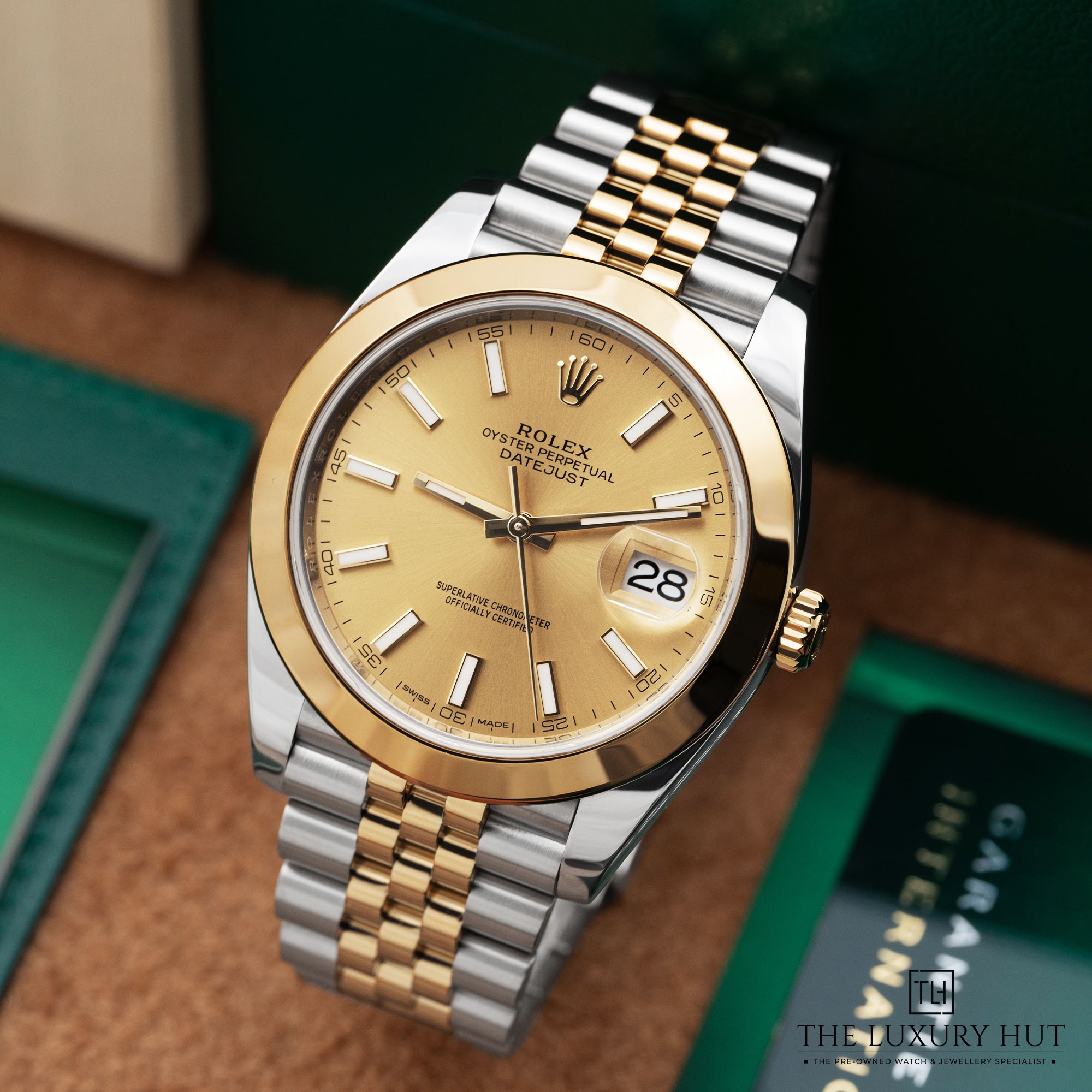 2025/07/Rolex_Datejust_41_Steel_Gold_Champagn_Dial_51974-b.jpg