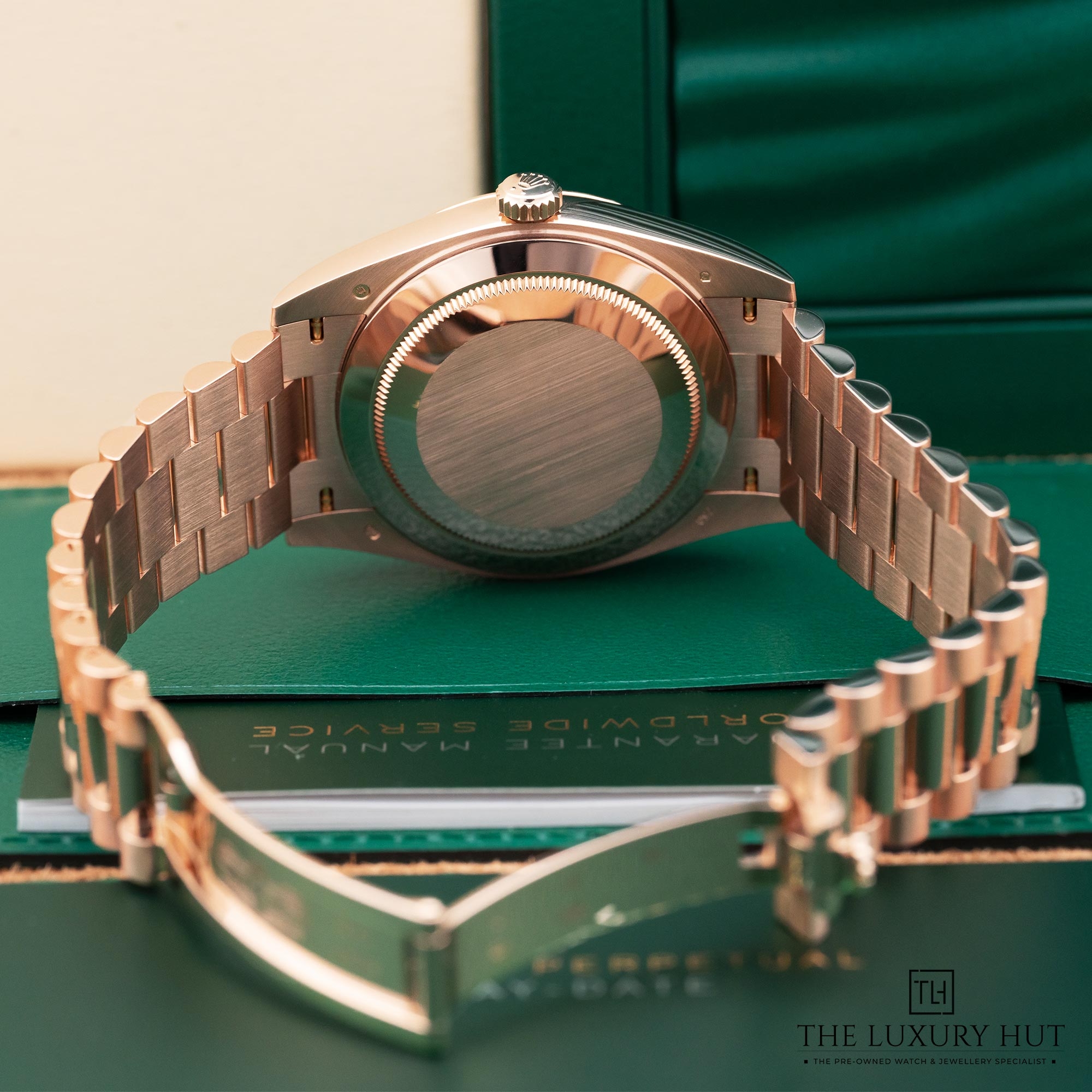 2025/07/Rolex_Day-Date_40mm_Gold_Green_Anniversary_LB655-c.jpg