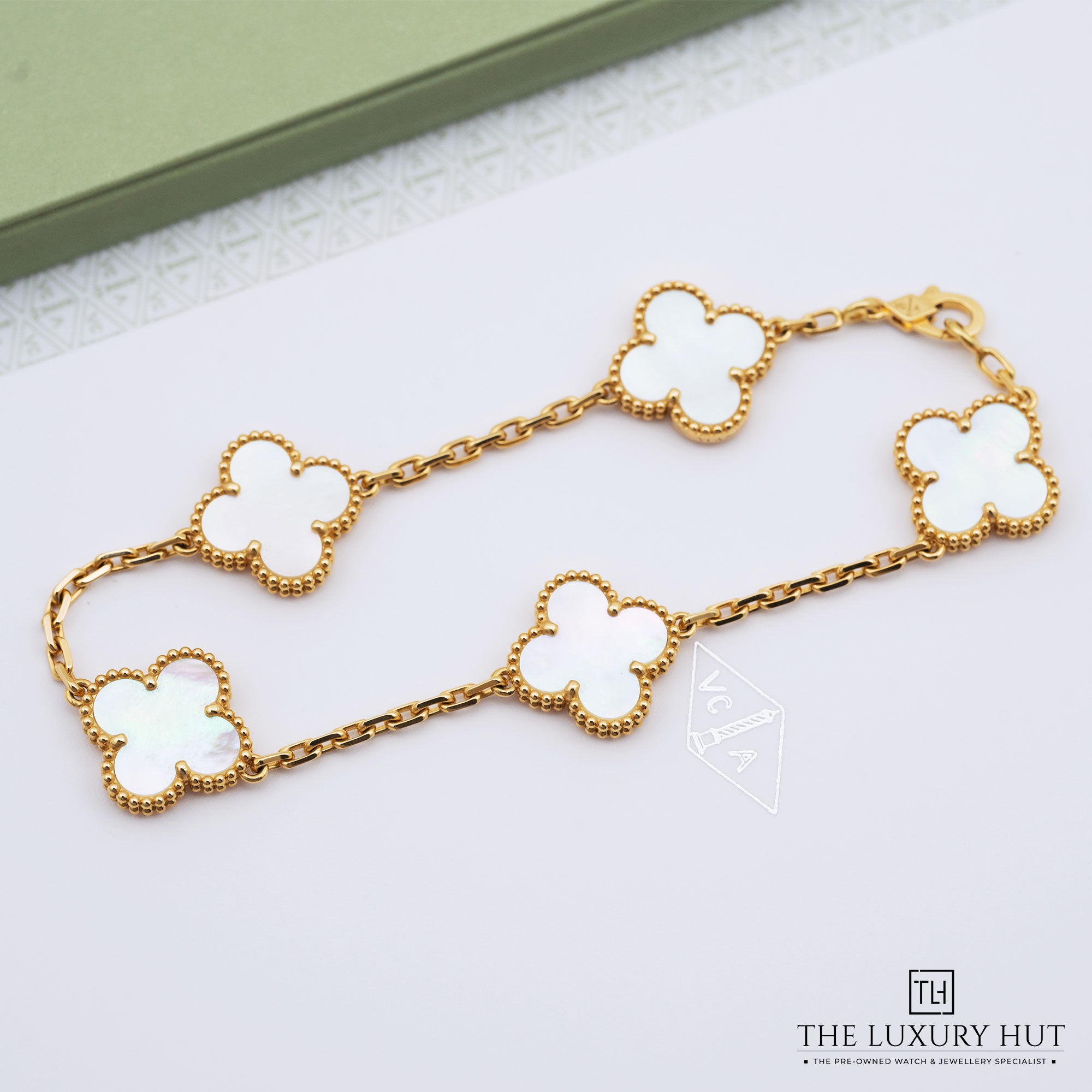 2025/07/Van-Cleef_Yellow_Gold_MOP_Motifs_Bracelet_51992-c.jpg