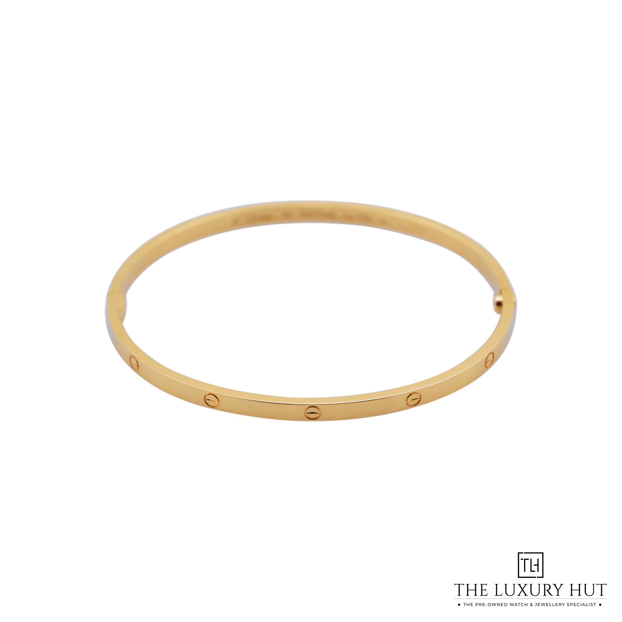 2025/08/Cartier_Yellow_Gold_LOVE_Bangle_Small_52069-a.jpg