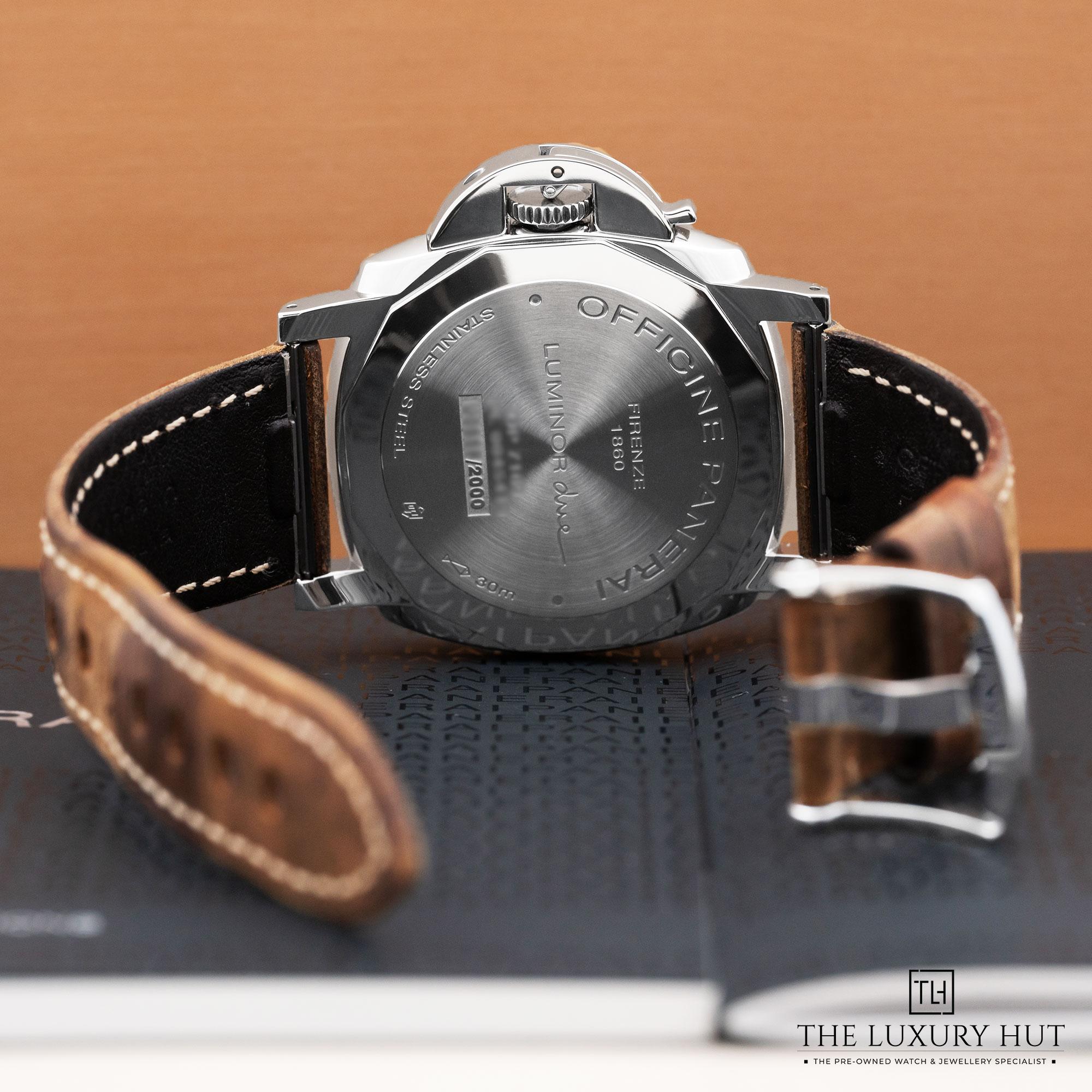 2025/08/Panerai_Luminor_Due_3-Day_Power_Reserve_Grey_52055-c.jpg