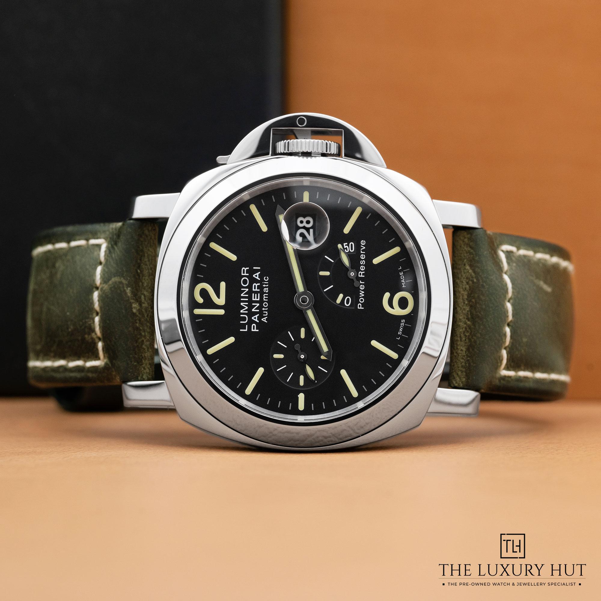 2025/08/Panerai_Luminor_Power_Reserve_Steel_Black_51953-b.jpg
