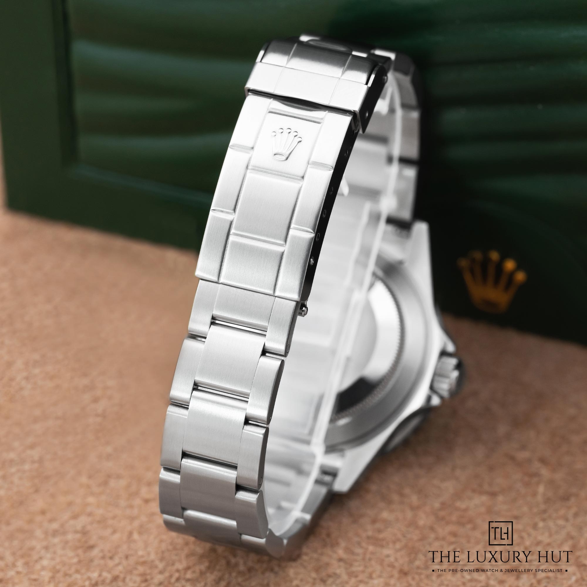 2025/08/Rolex_Submariner_Date_Steel_40mm_Black_Dial_51942-d.jpg