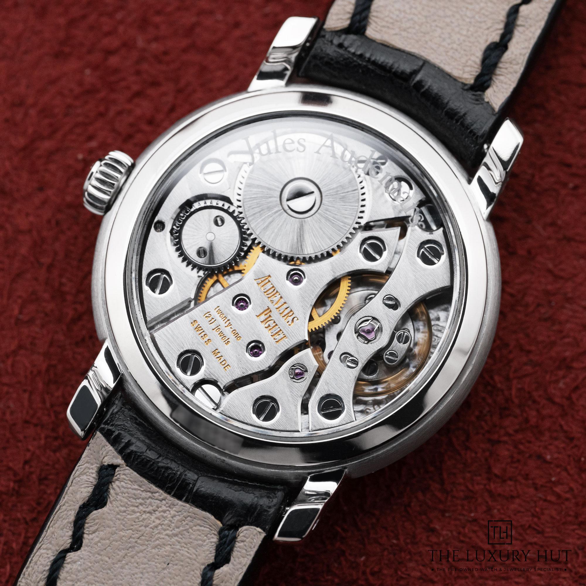 2025/09/Audemars_Piguet_Jules_Audemars_Gold_Silver_Dial_LB670-c.jpg