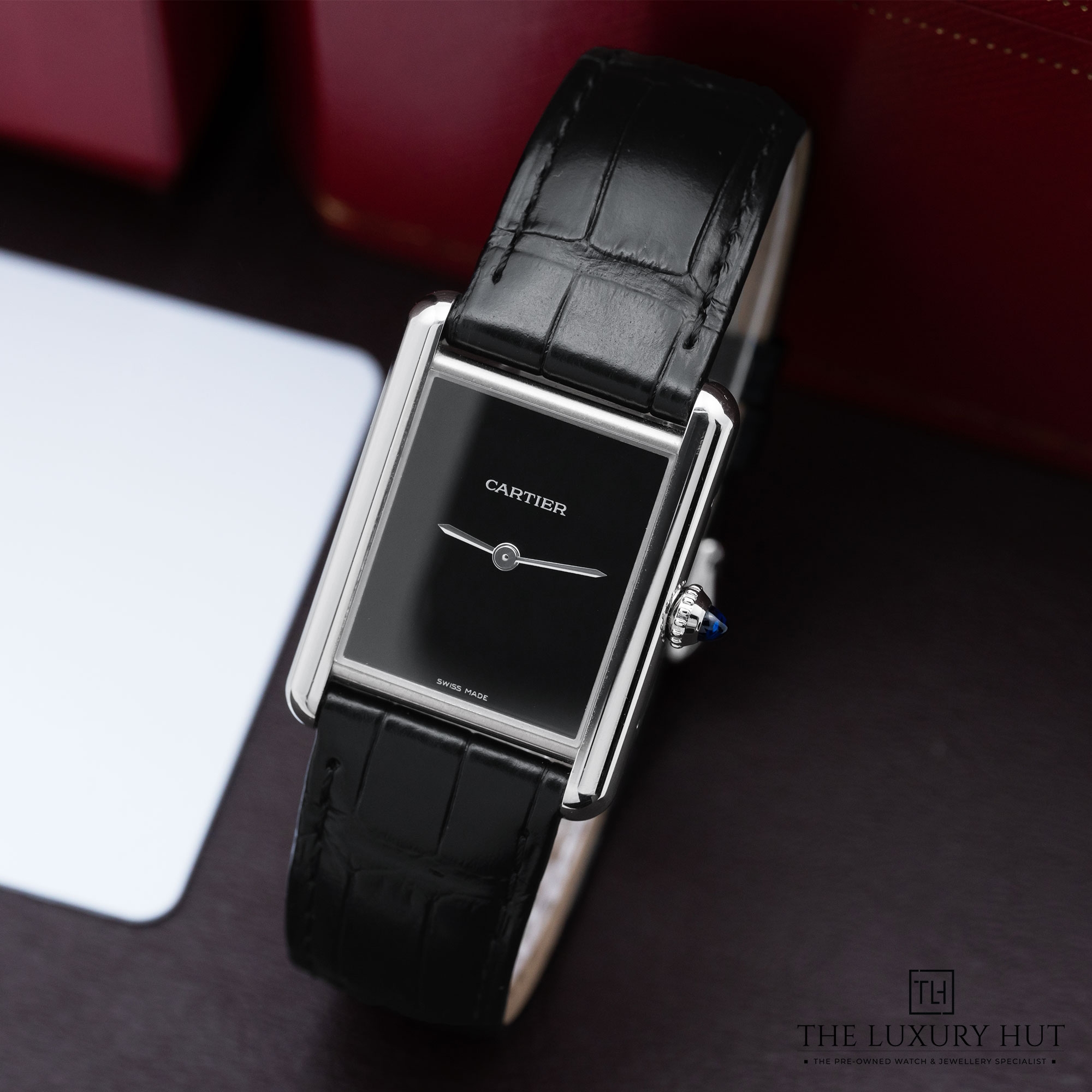 2025/09/Cartier_Tank_Must_De_Cartier_Large_Black_52157-b.jpg